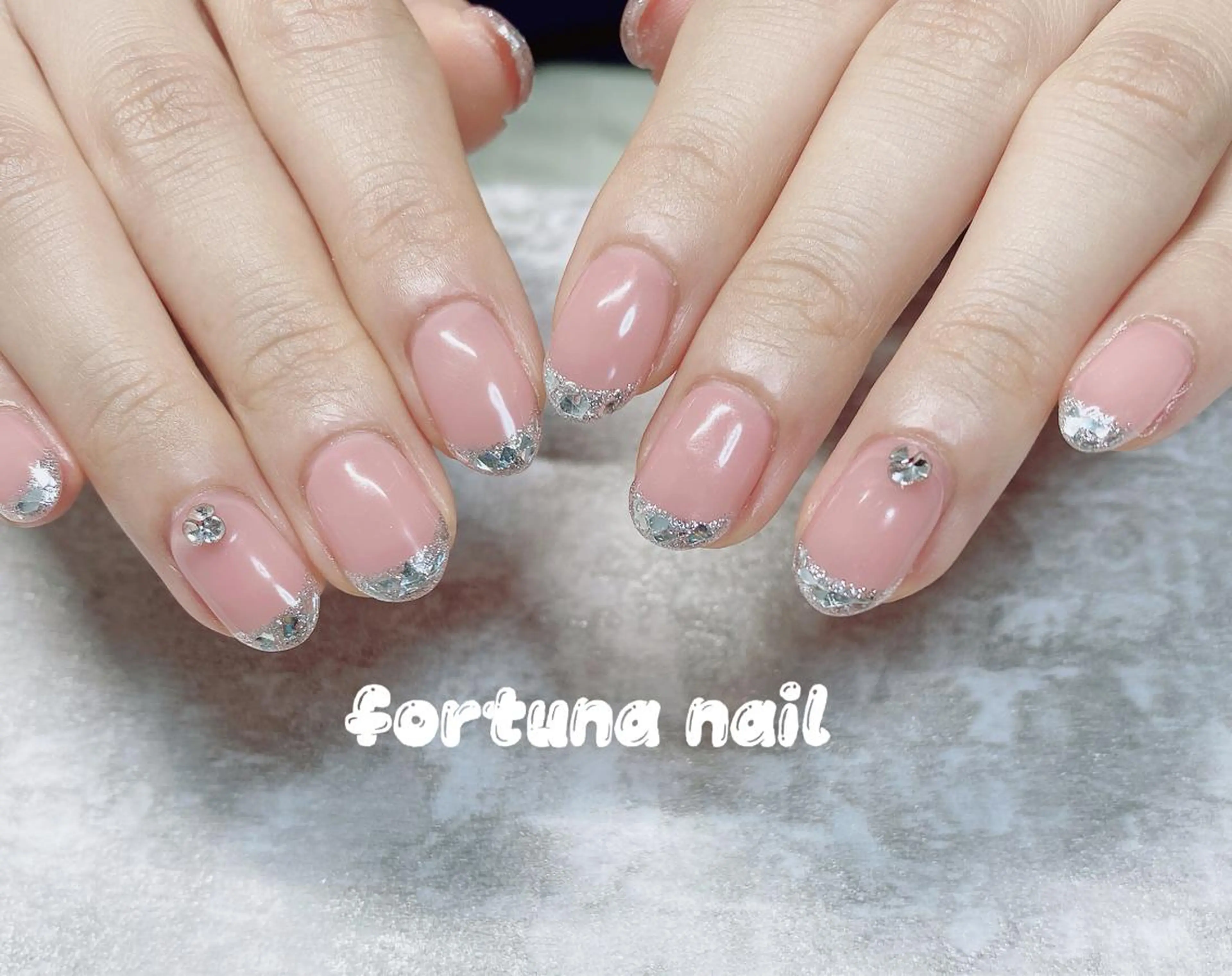 ネイル ハンドネイル ハンドケア Nail •Head スパFortunaのネイルデザイン