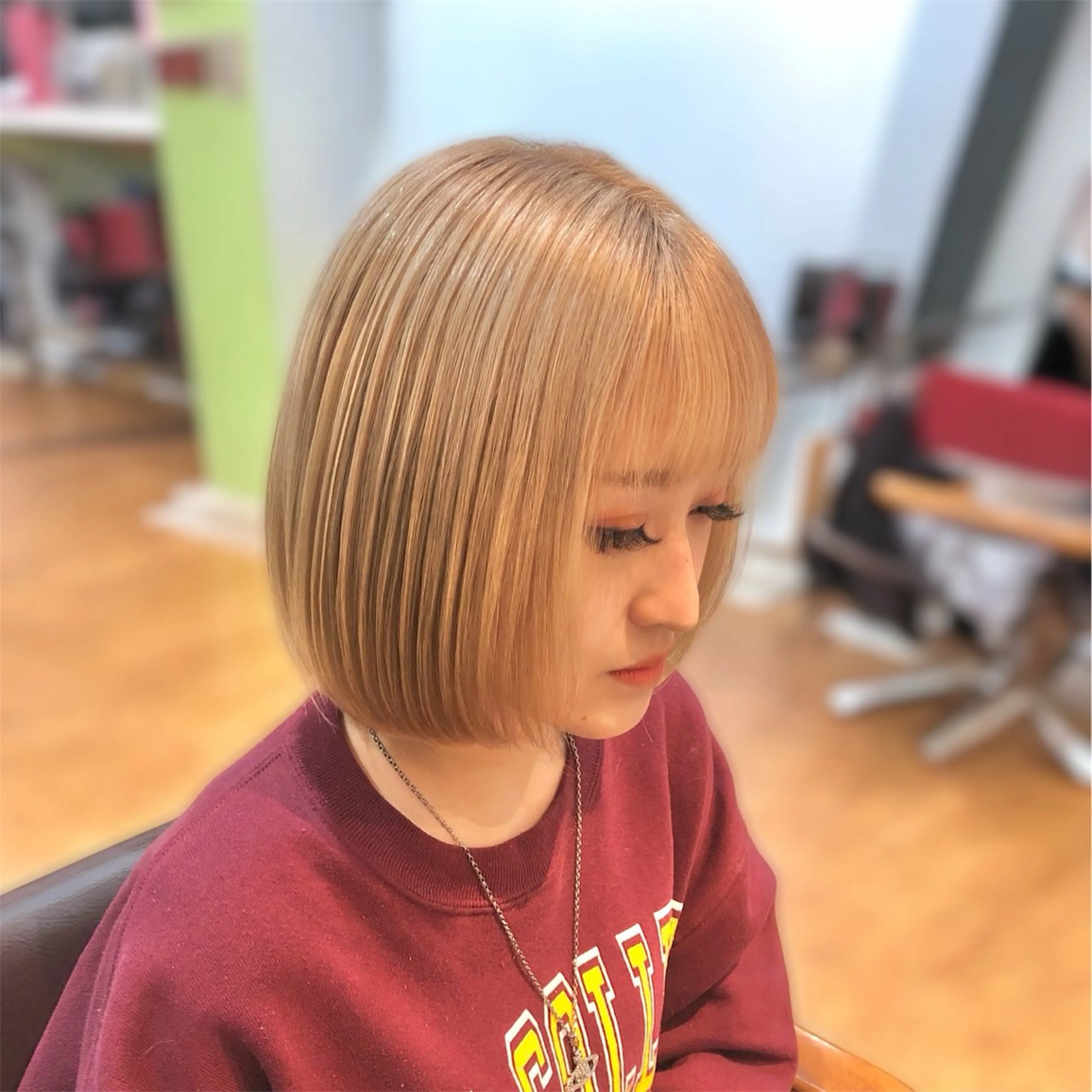 レディースカット+ダブルカラー(ブリーチ込み)+トリートメントの写真