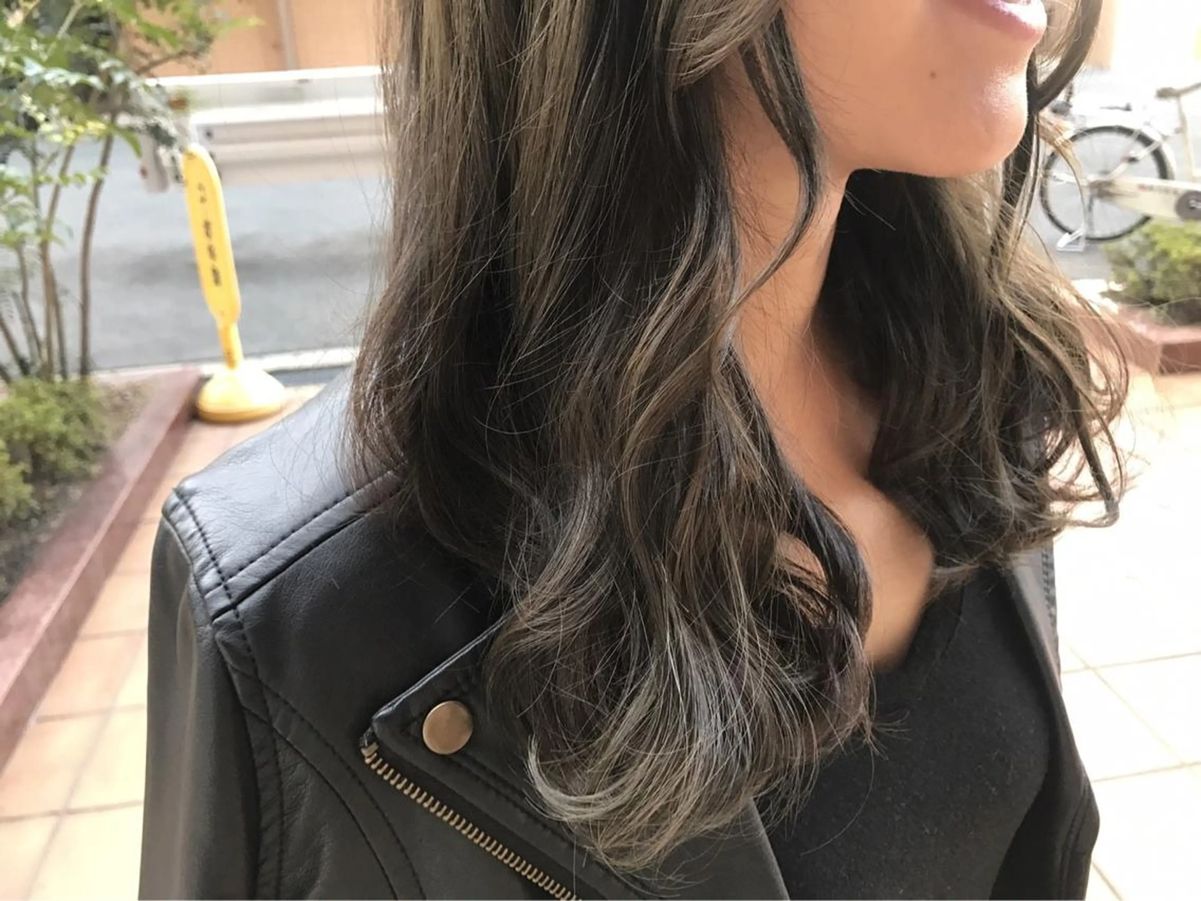 ロング カラー パーマ ヘアアレンジ メンズ キッズ マツエク・マツパ グレージュ 田中 裕士のヘアスタイル