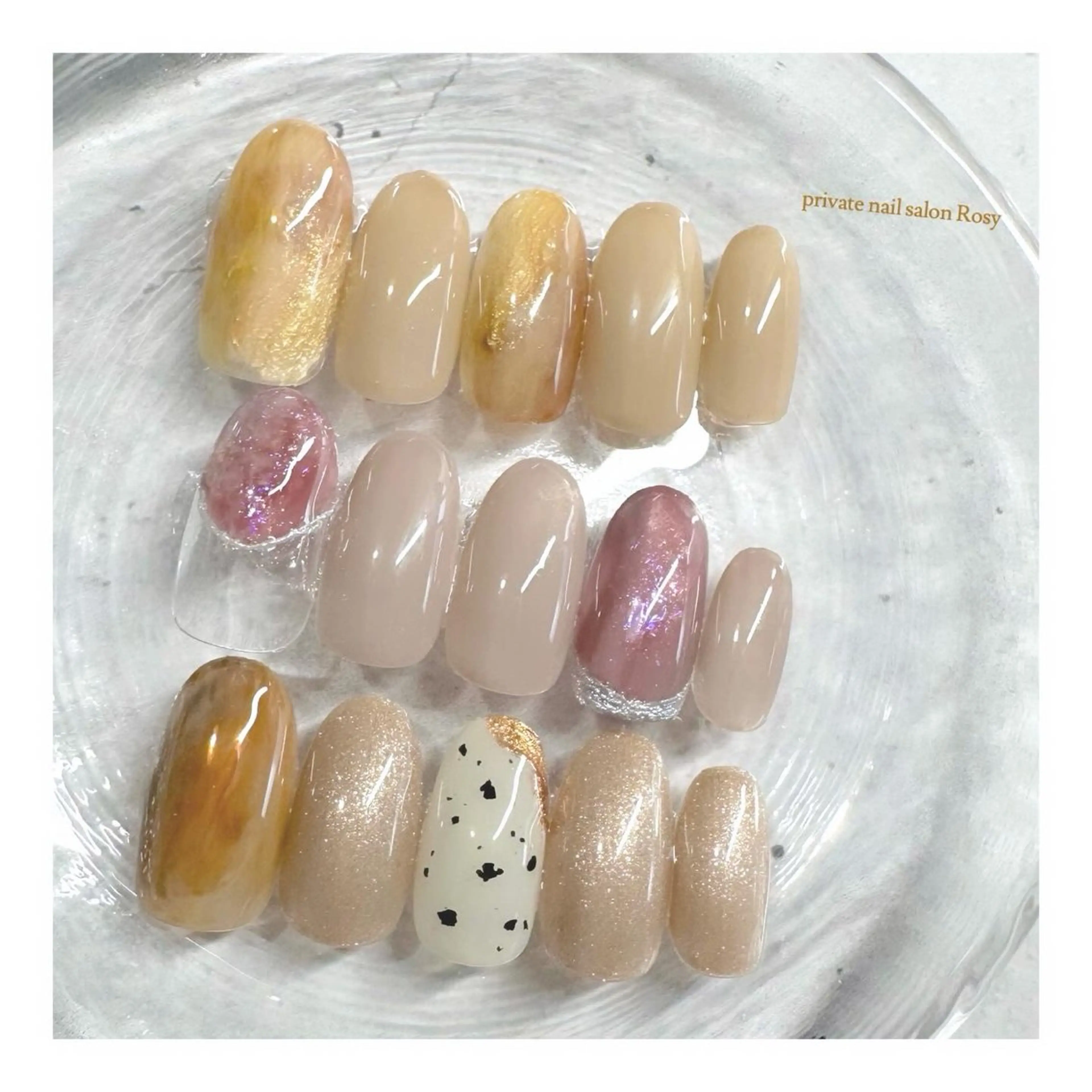 ネイル 🌹 𝕄𝕒𝕚のネイルデザイン