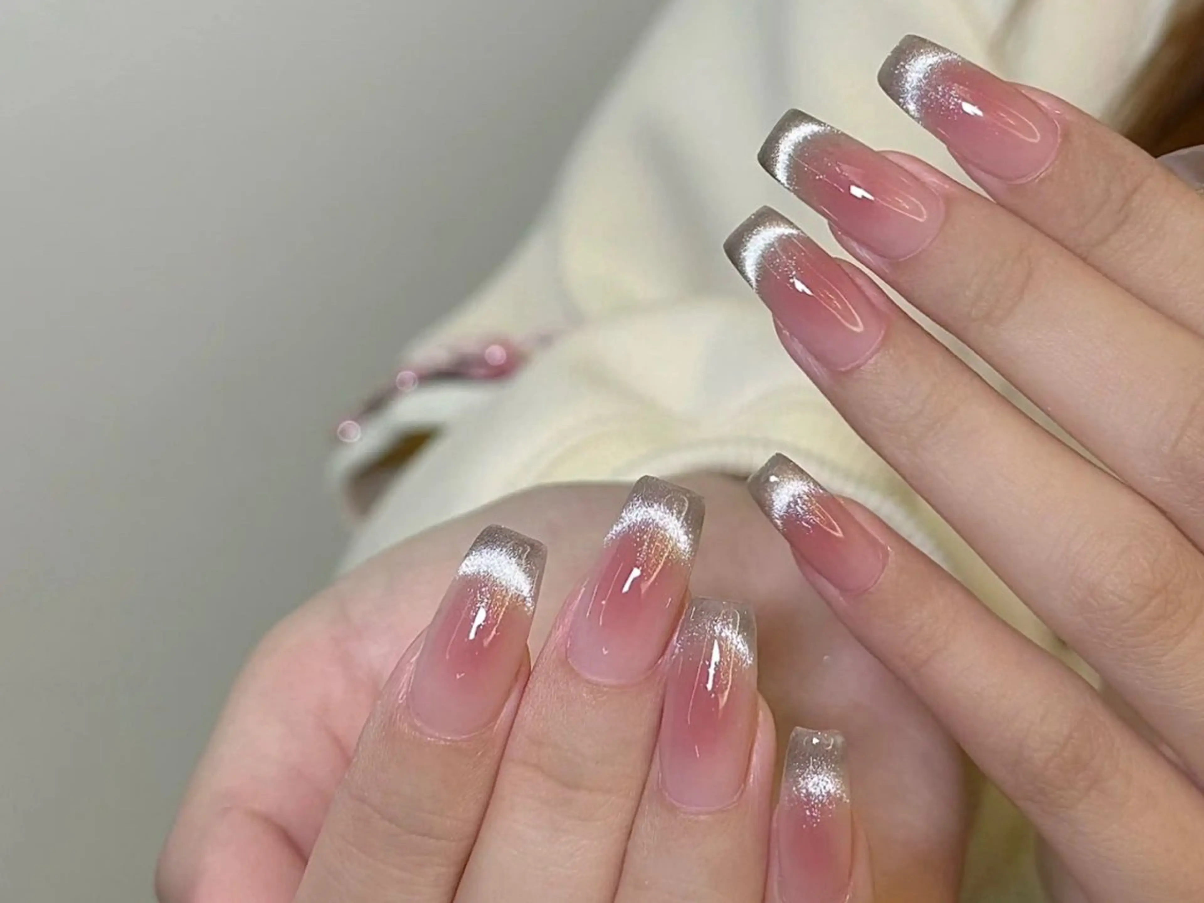 ★【当店限定#2】爆人気 チーク マグネットグラデーションの写真