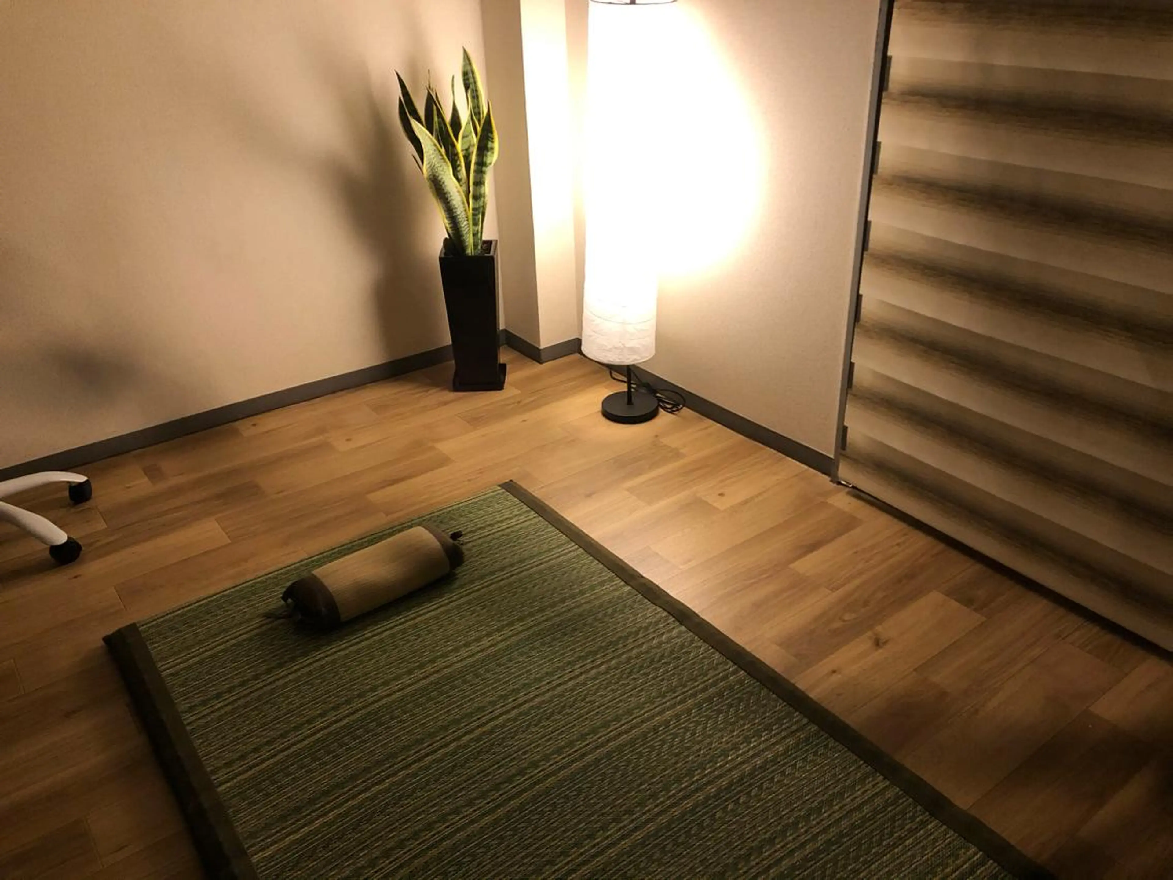 小顔&タイ古式 RE-ACTIVEのエステ・リラクイメージ