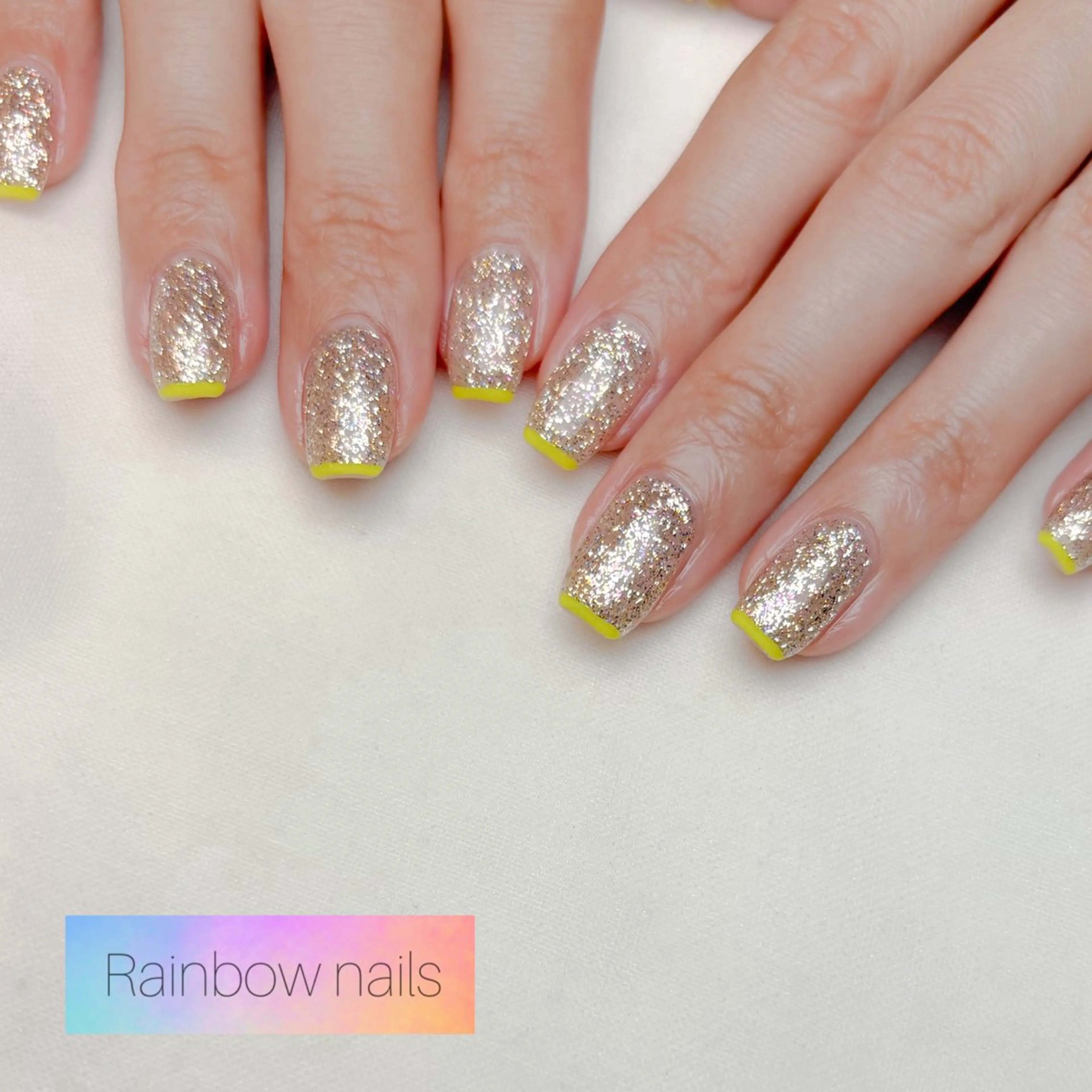 ネイル フレンチネイル ハンドネイル Rainbow nailsくろちゃんのネイルデザイン