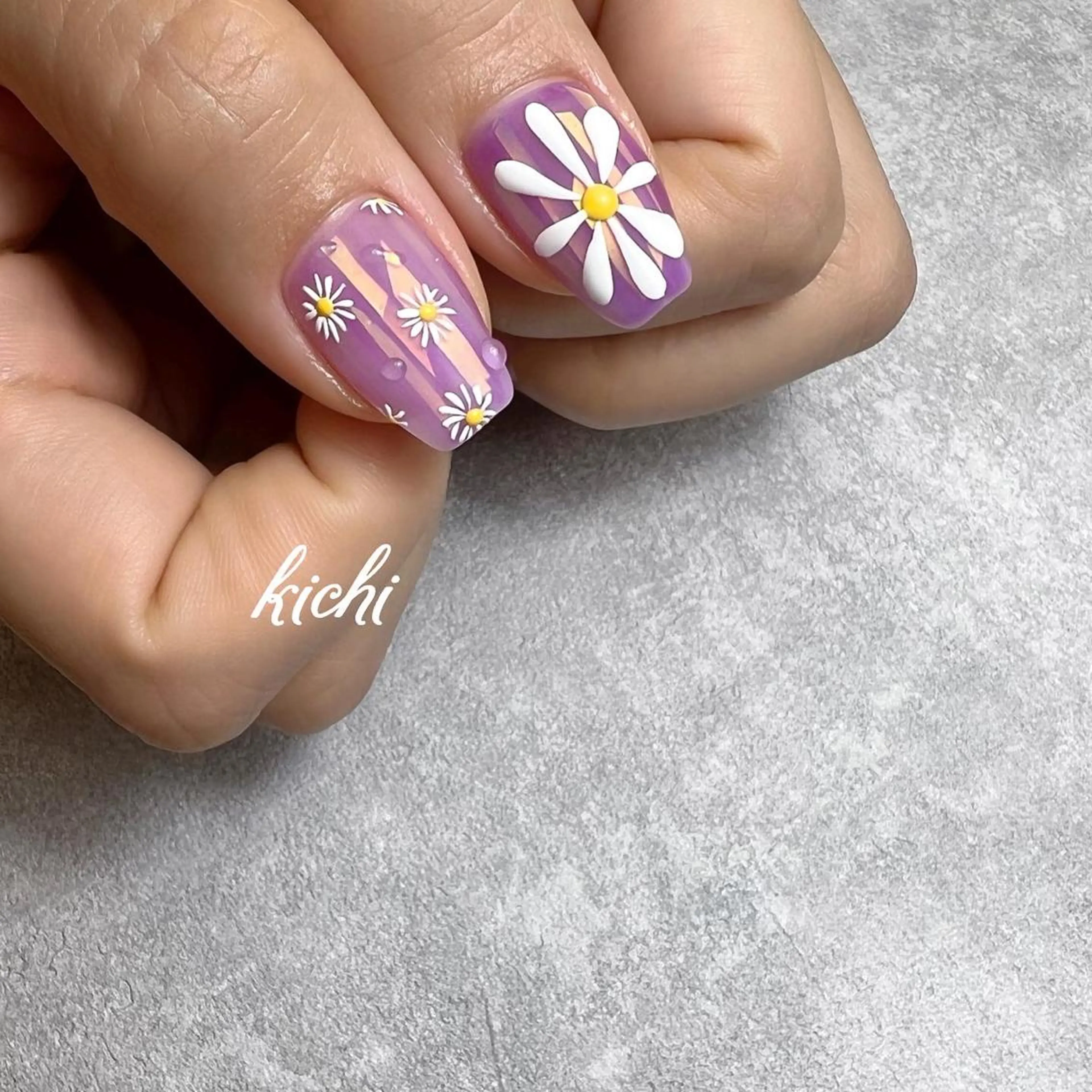 ネイル kichi･: *のネイルデザイン