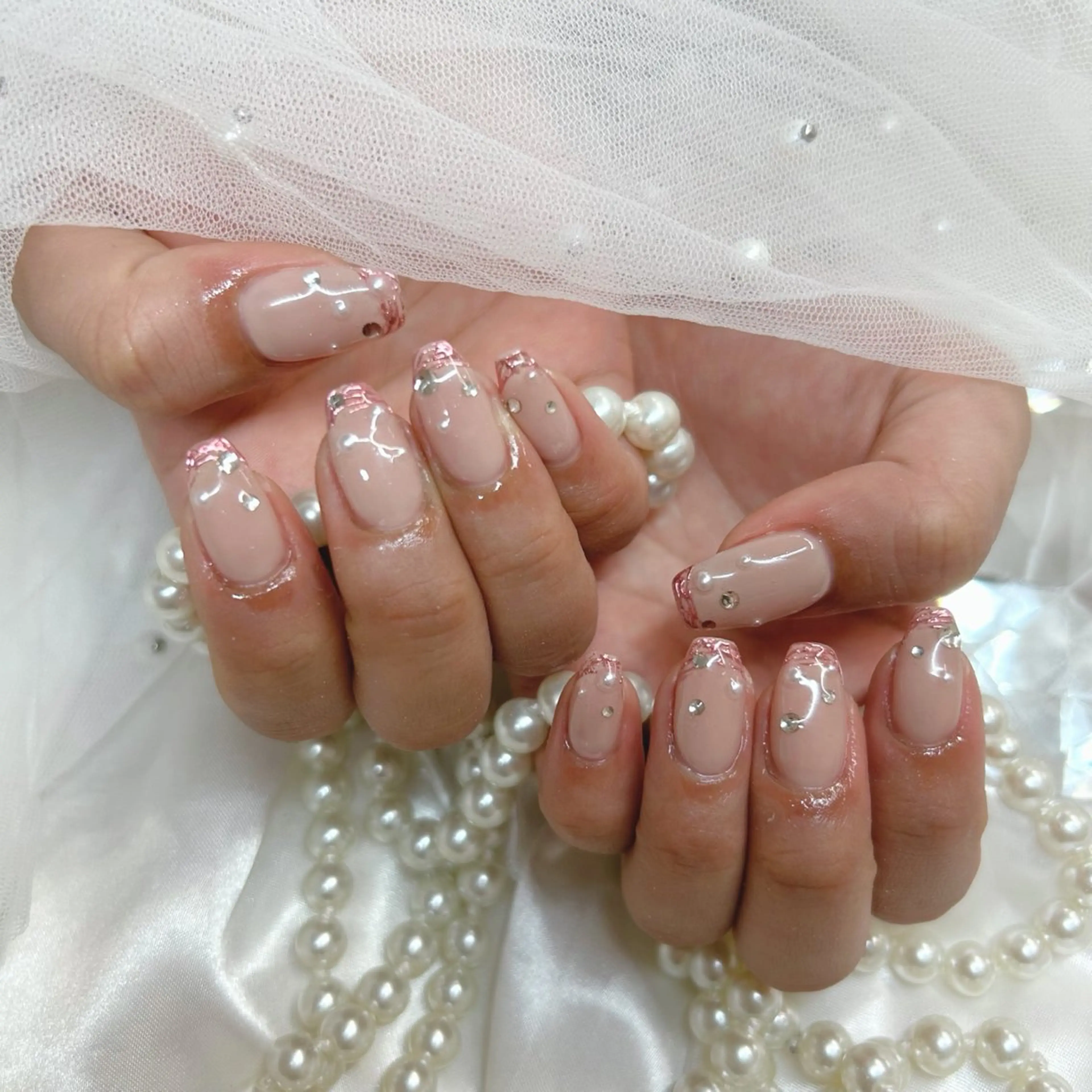 ミディアム ハンドネイル Nailsalon Angeのネイルデザイン