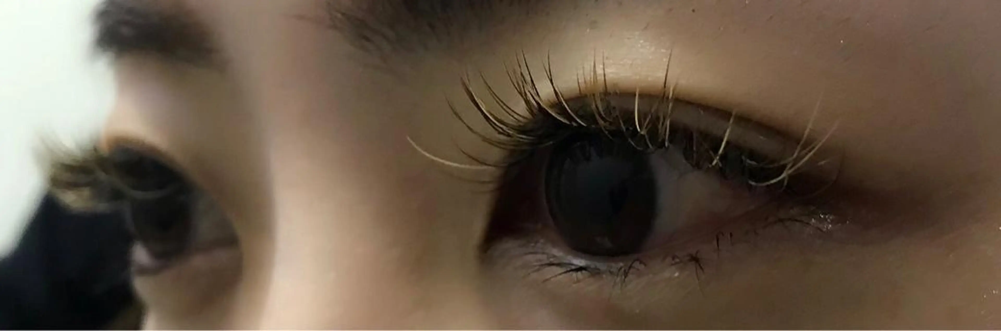 マツエク・マツパ 保子 祐里香のヘアスタイル