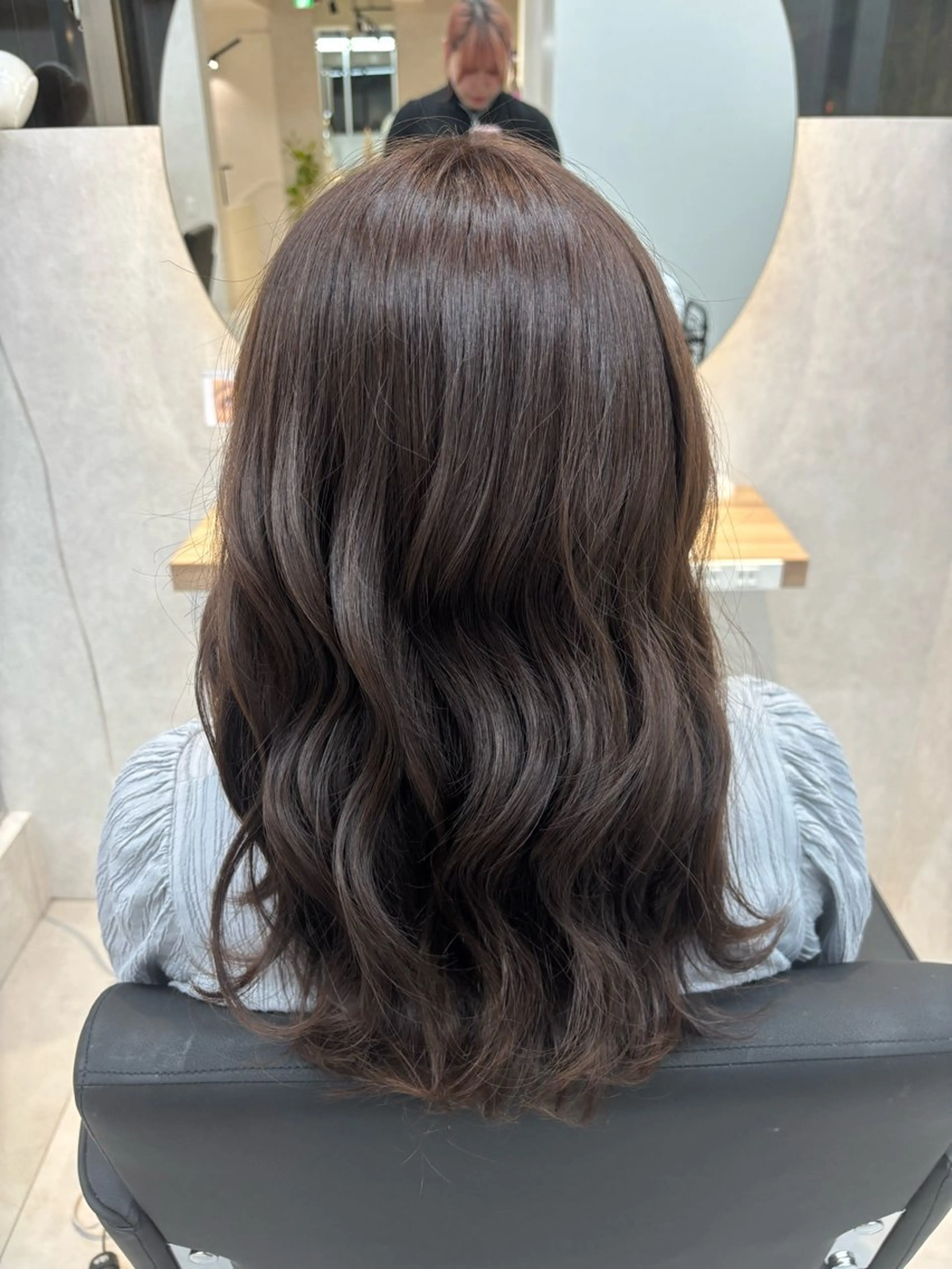 カラー 米倉 陽菜のヘアスタイル