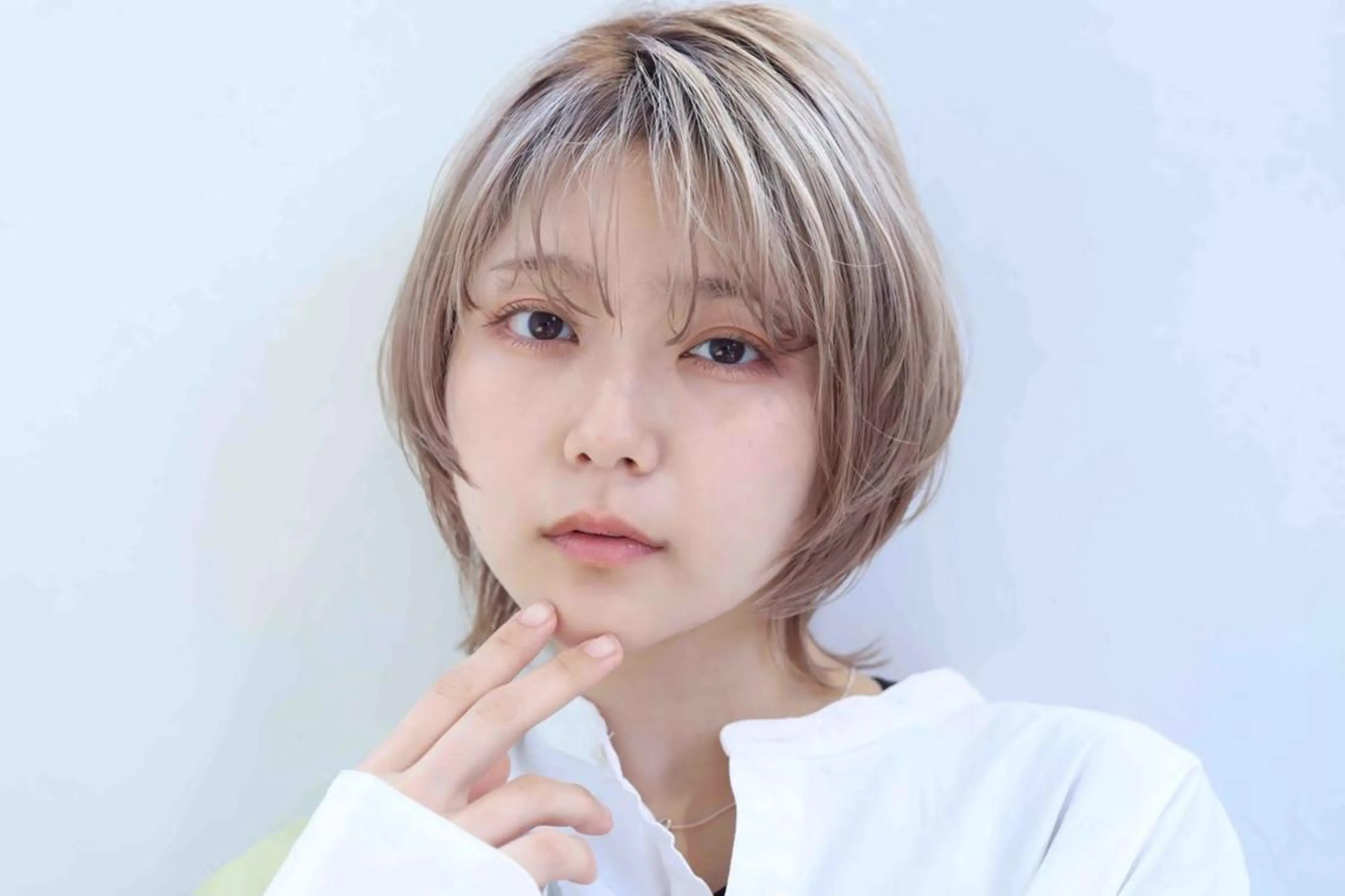 ロング 川瀬 由詩のヘアスタイル