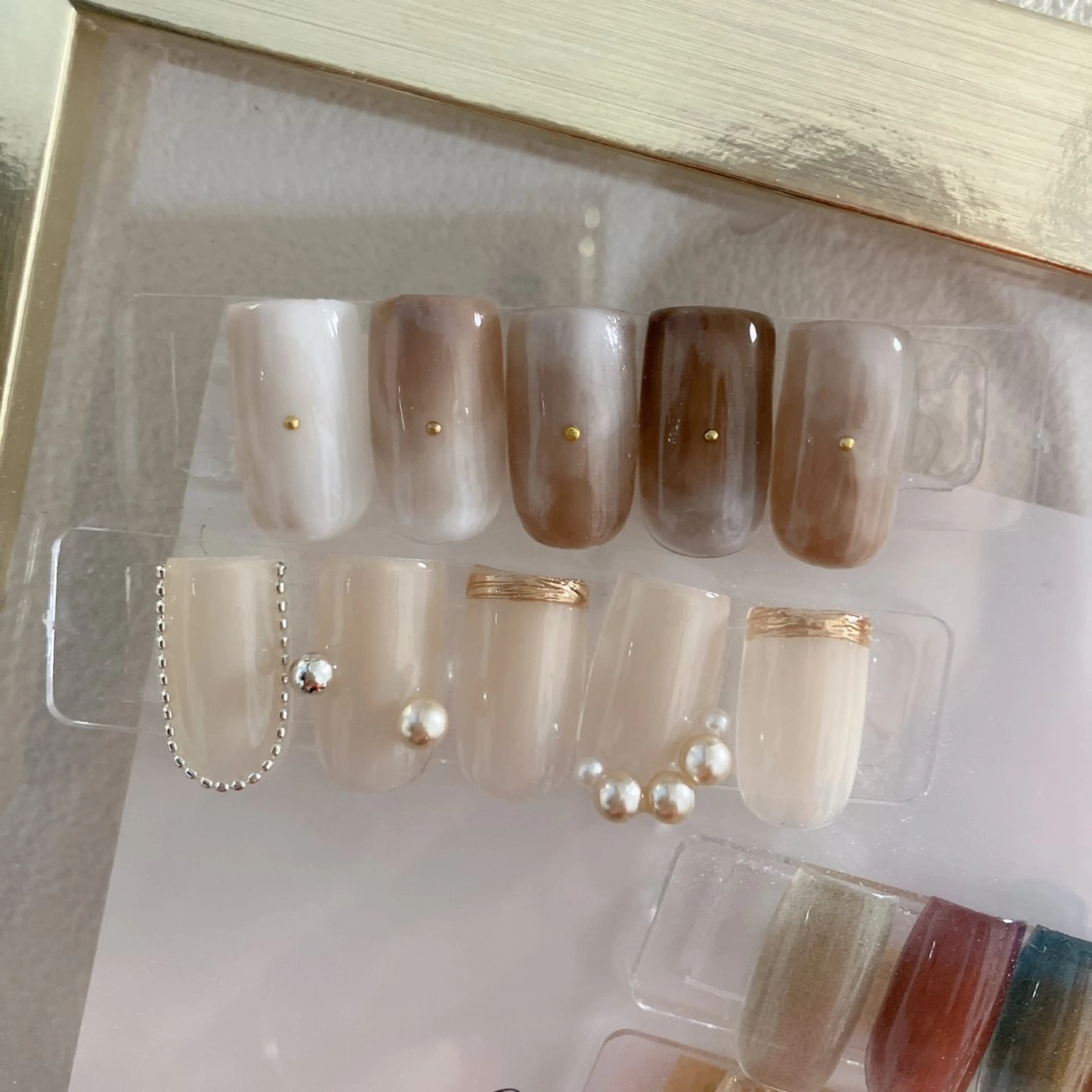 ネイル ハンドネイル nailsalon Asryのネイルデザイン