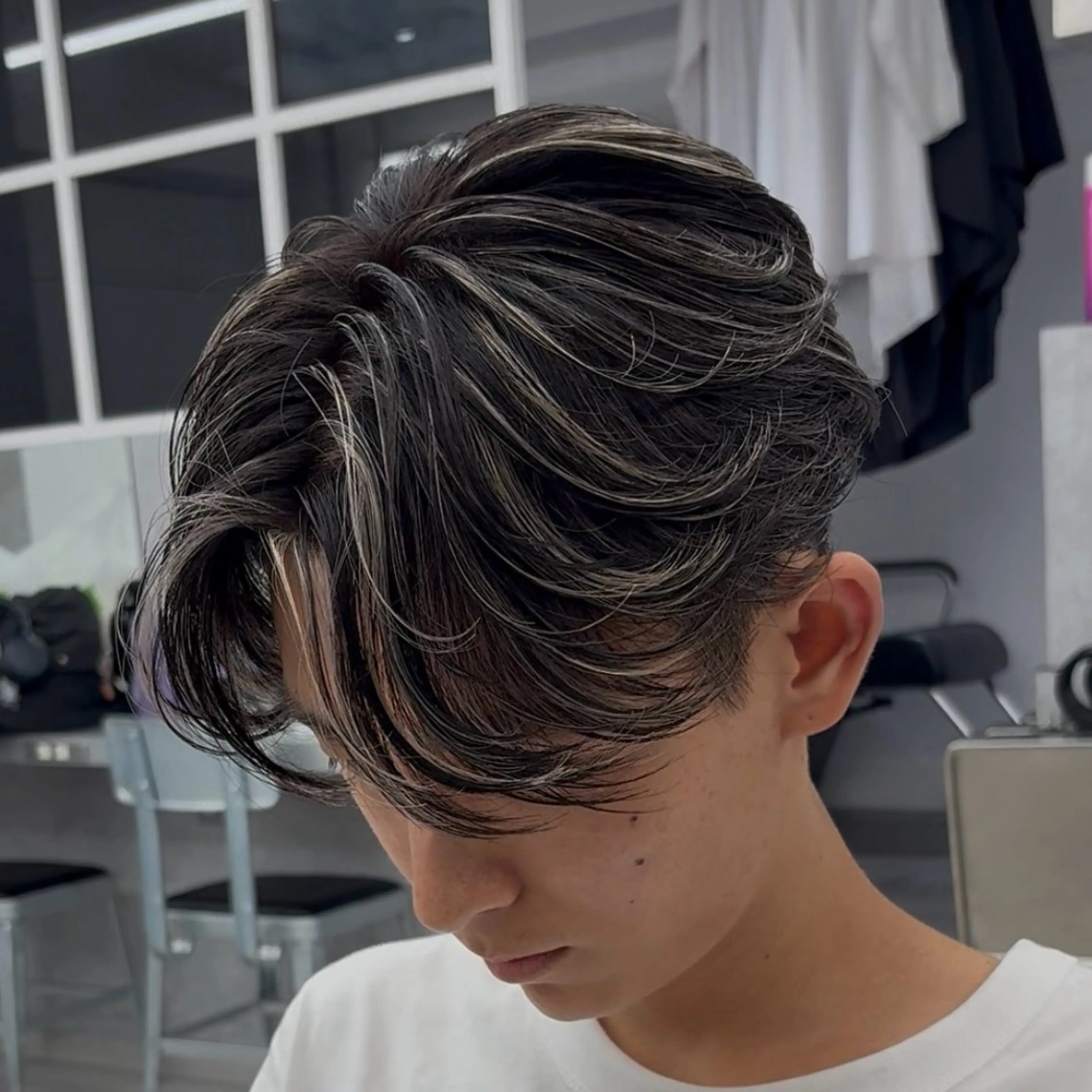 カラー メンズ カット ヘアカラー 💋ホワイトメッシュ /パーマ/メンズ💋のヘアスタイル