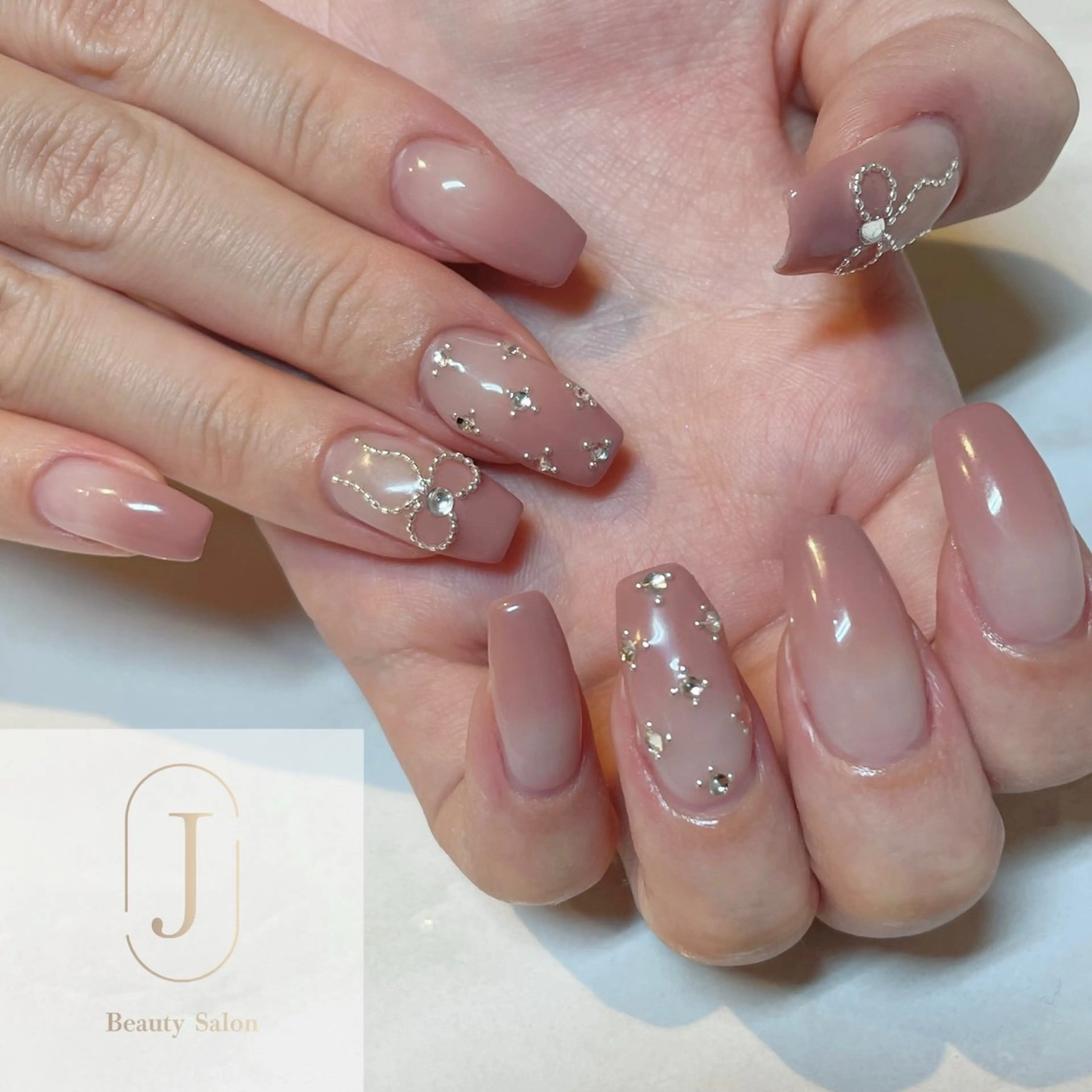 ネイル ハンドネイル Nail Salon Luna.RINAのネイルデザイン