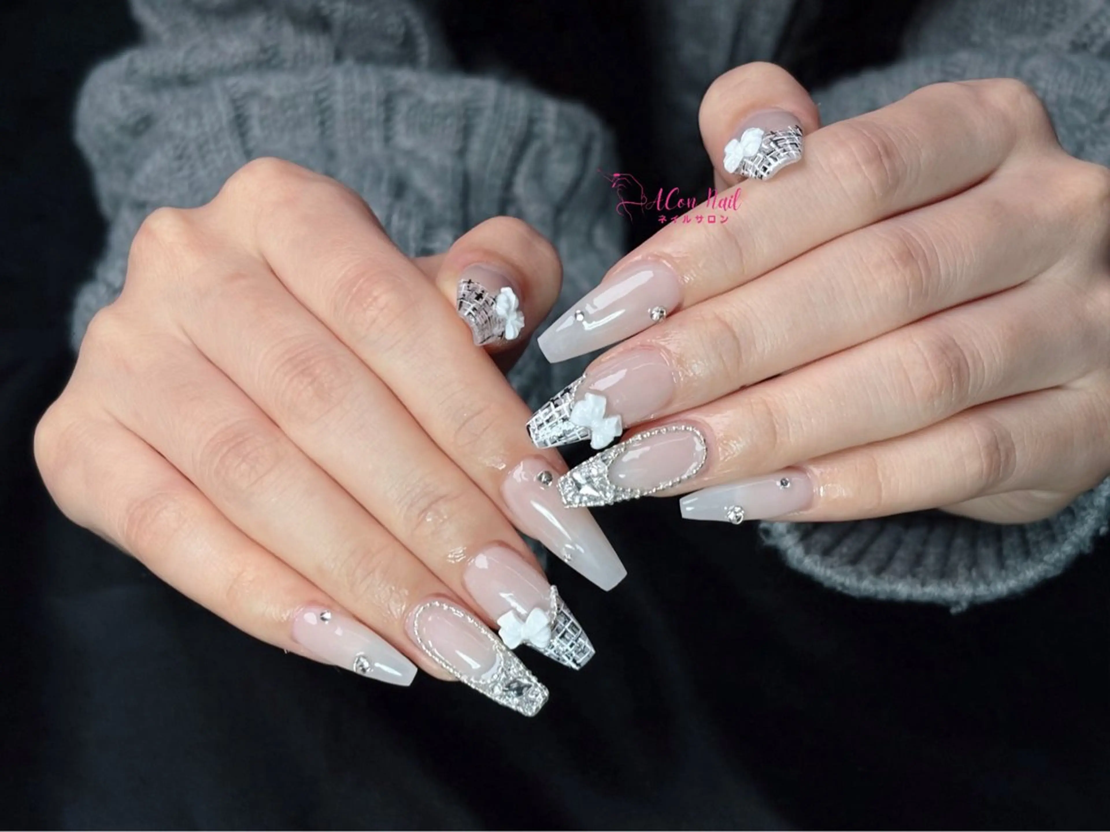 ネイル 桜ネイル 長さ出し フラワーネイル フレンチネイル ジェルネイル ハンドネイル AConNailSalon所属・ACon NailSalonのネイルデザイン