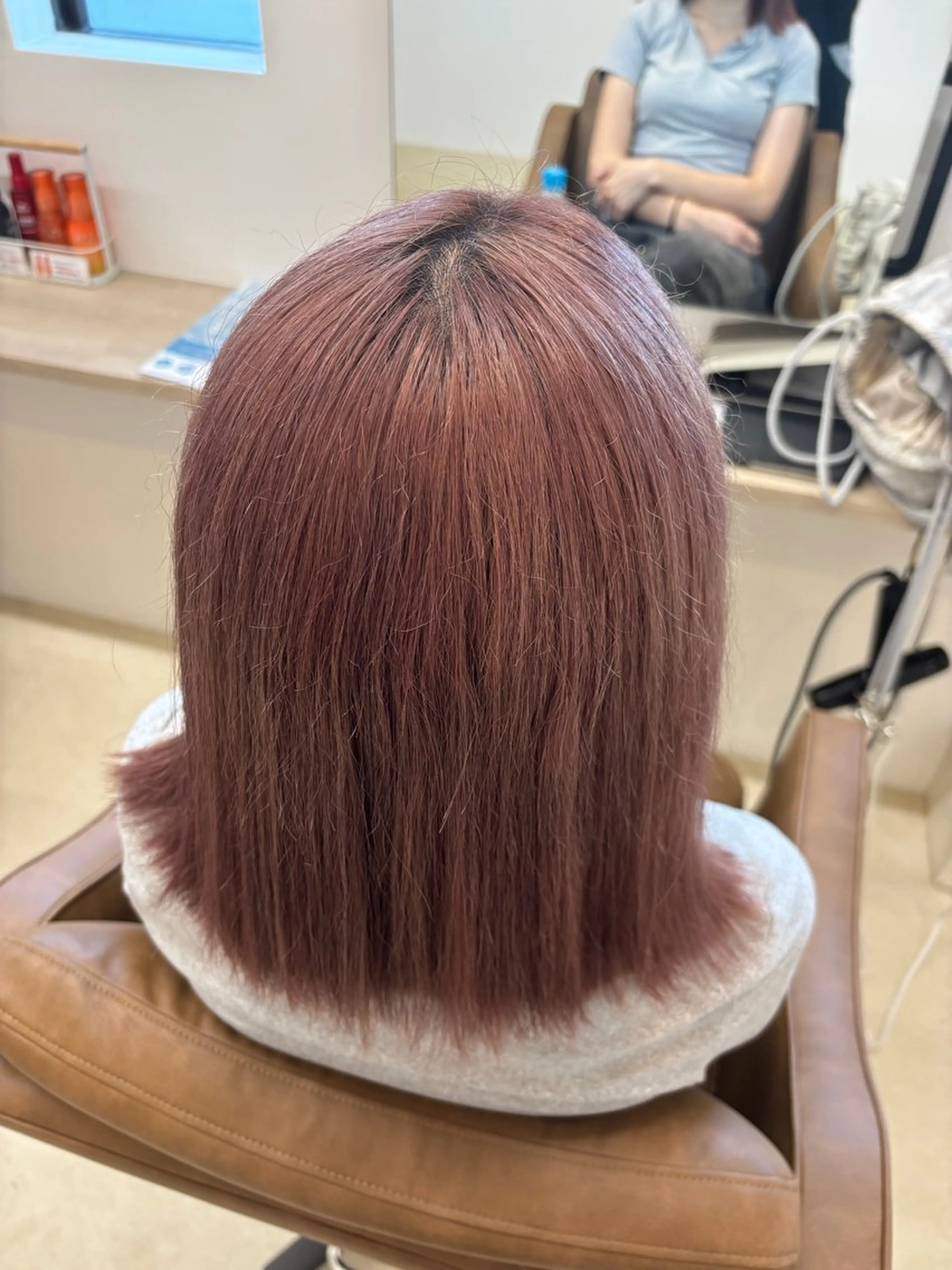 ミディアム ヘアカラー 村松 音歩のヘアスタイル