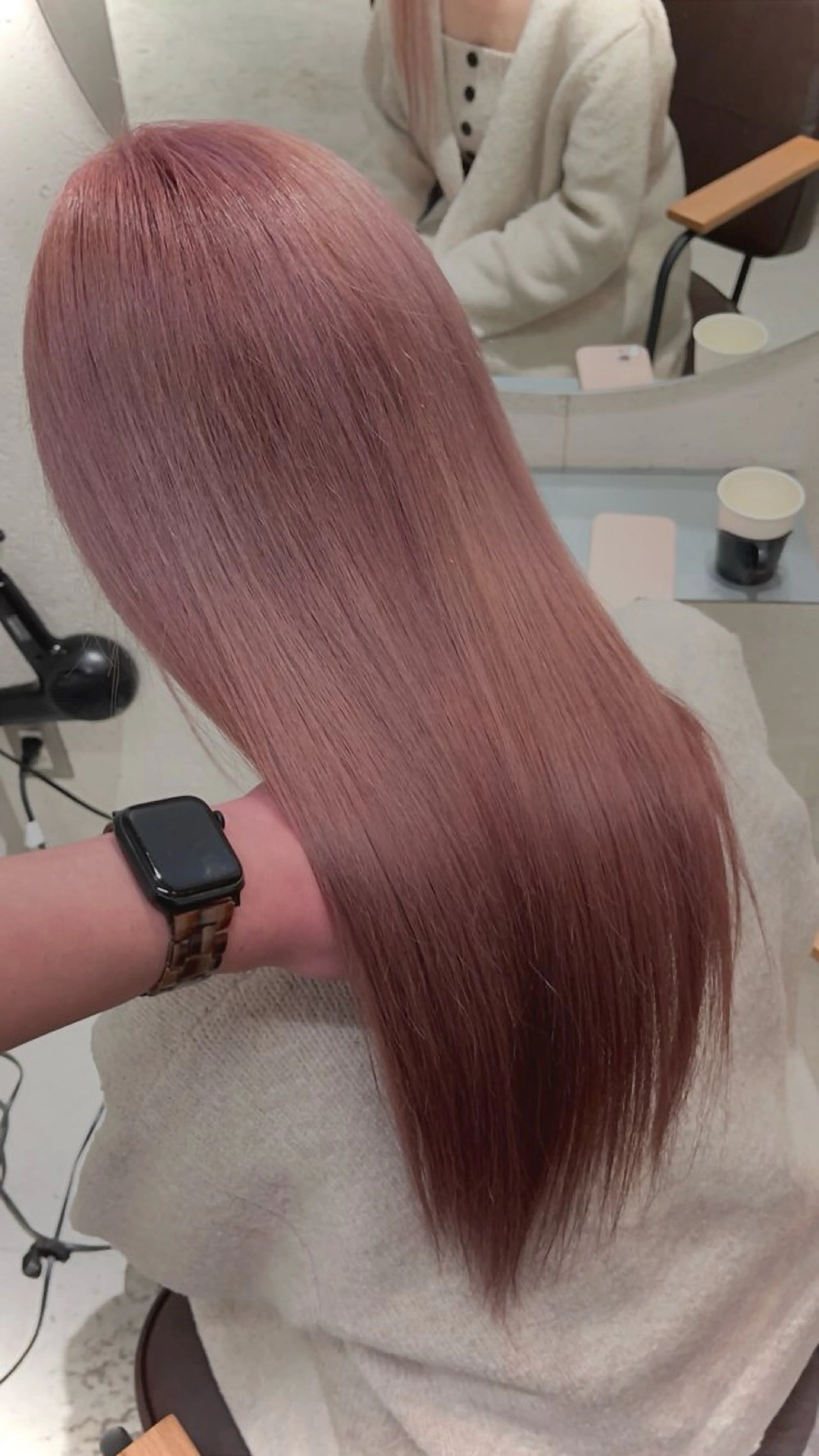 ミディアム カラー ヘアアレンジ ヘアカラー 菅宮 皐のヘアスタイル