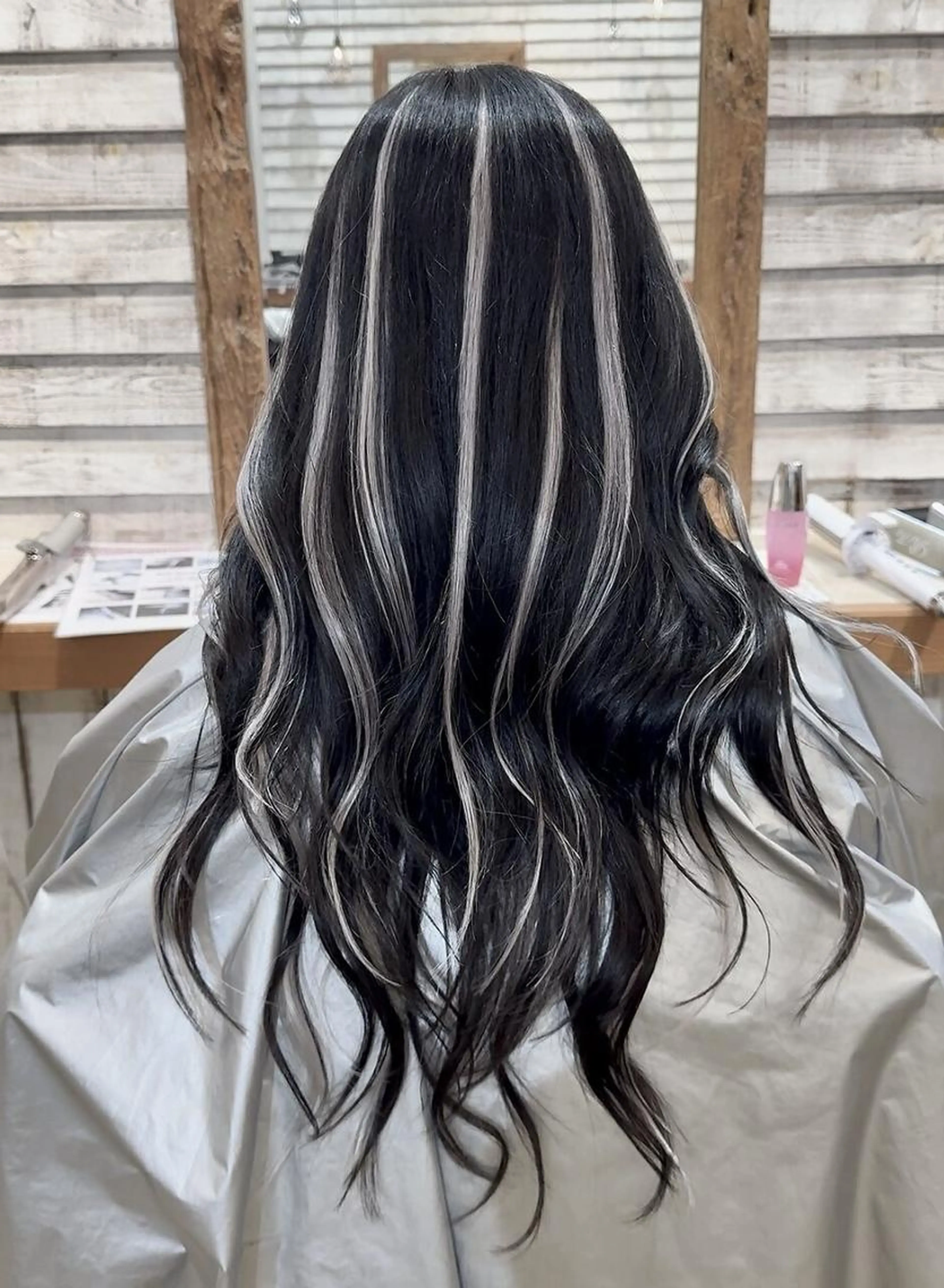 【立体感アップ】シールエクステ20本ハイライト ¥11000の写真