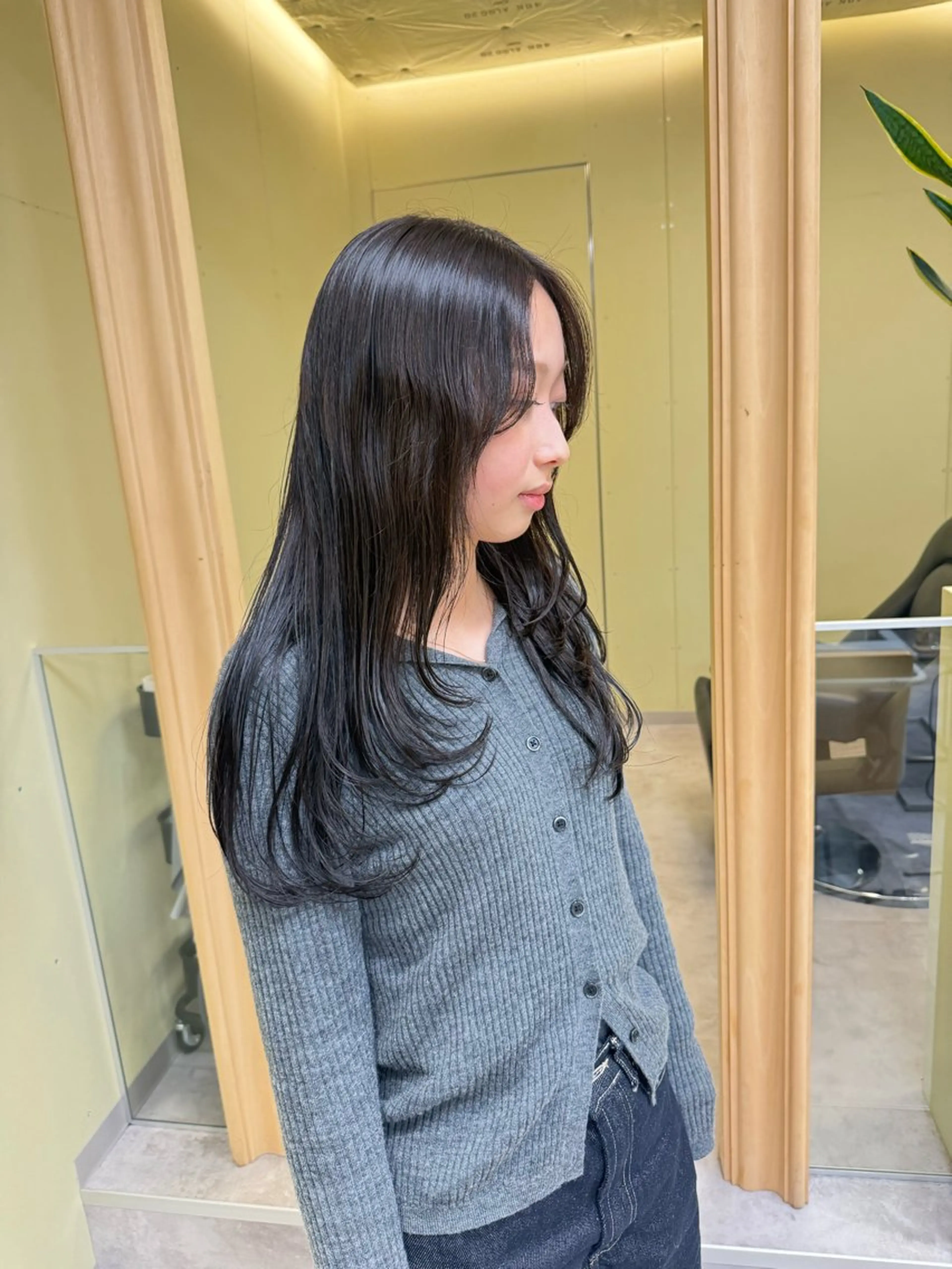 ミディアム カラー カット ヘアカラー 伶風/ボブ/ ハッシュカットのヘアスタイル