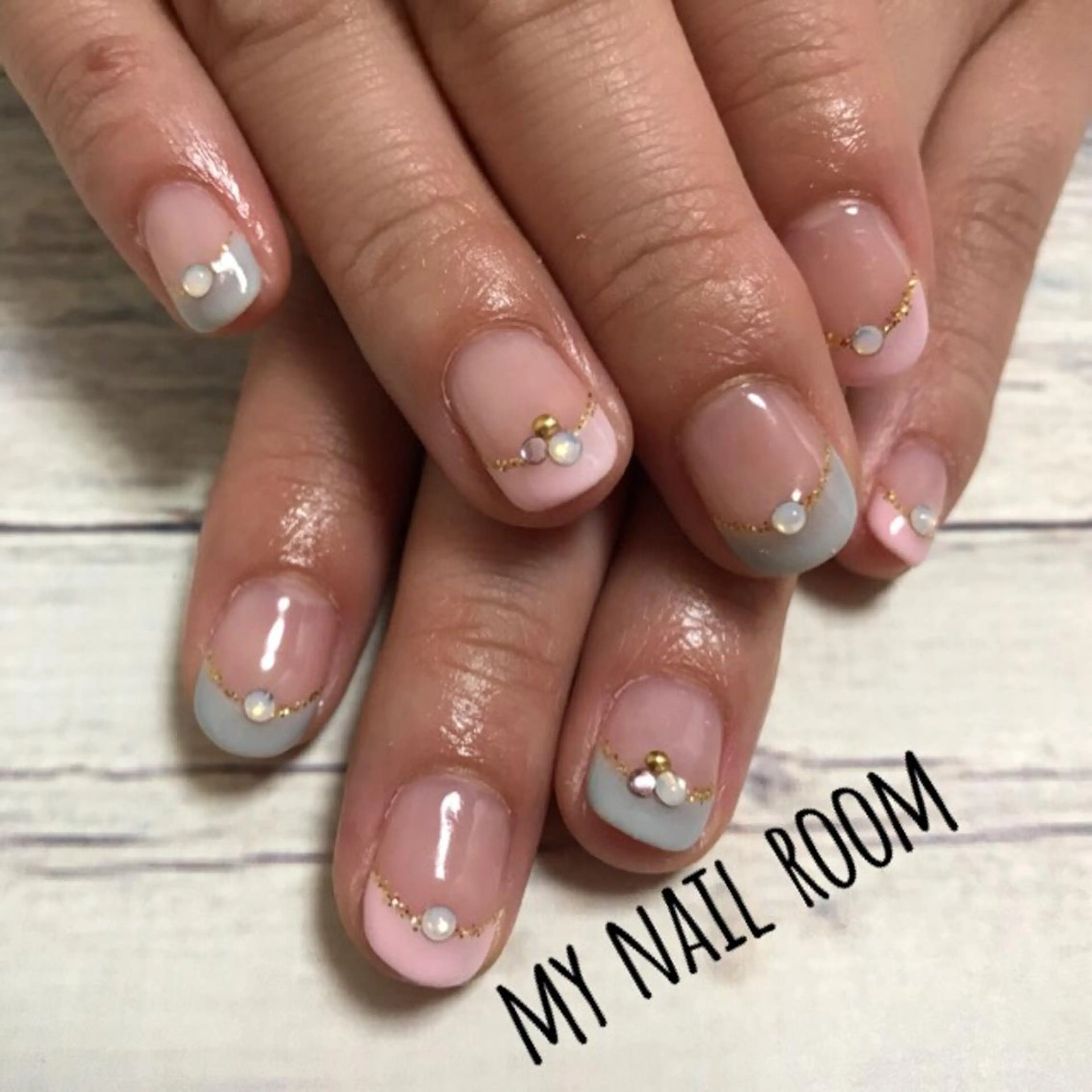 ネイル シンプルネイル salon kiloのネイルデザイン