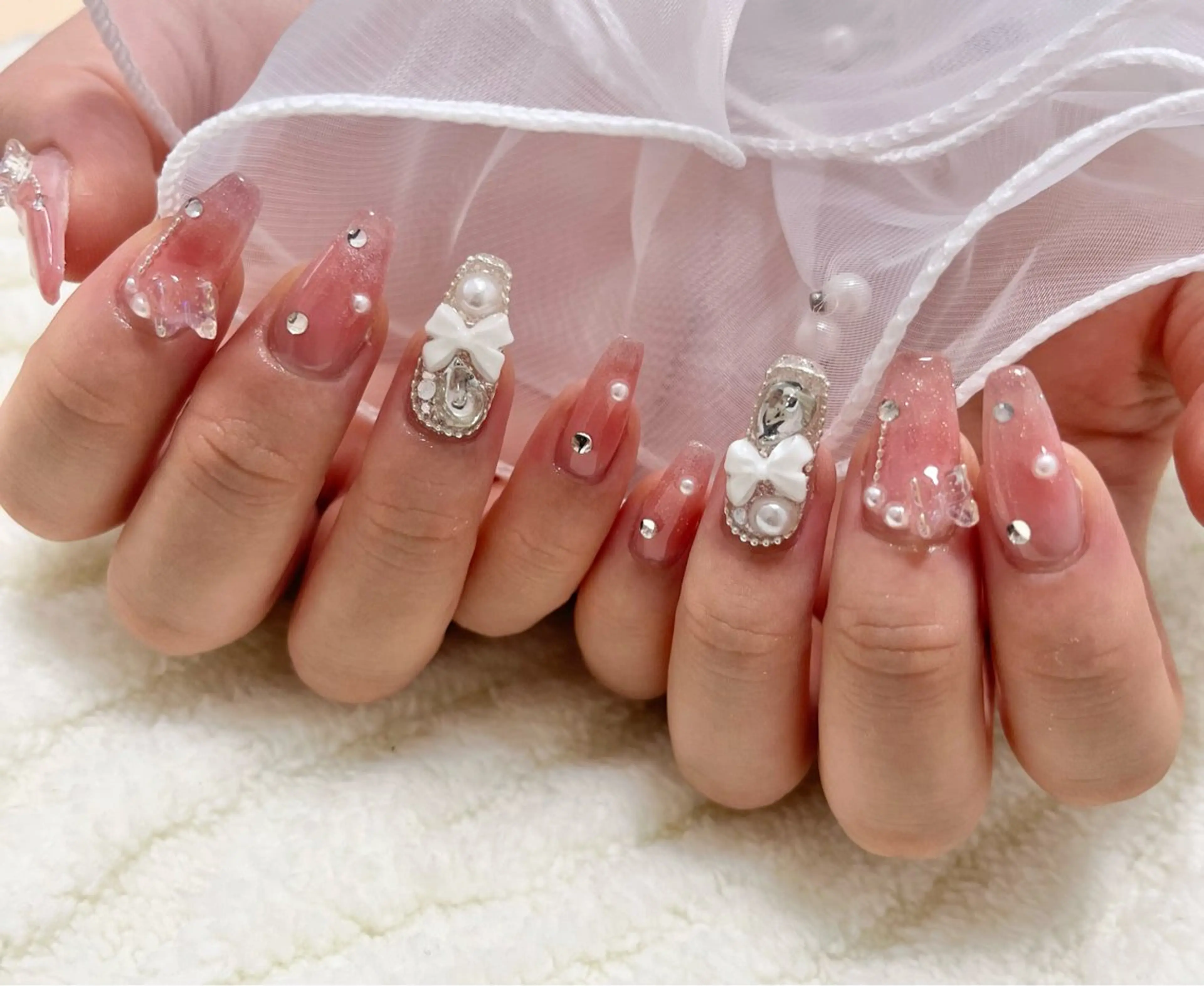 ネイル チークネイル マグネットネイル わたなべ さやかのネイルデザイン