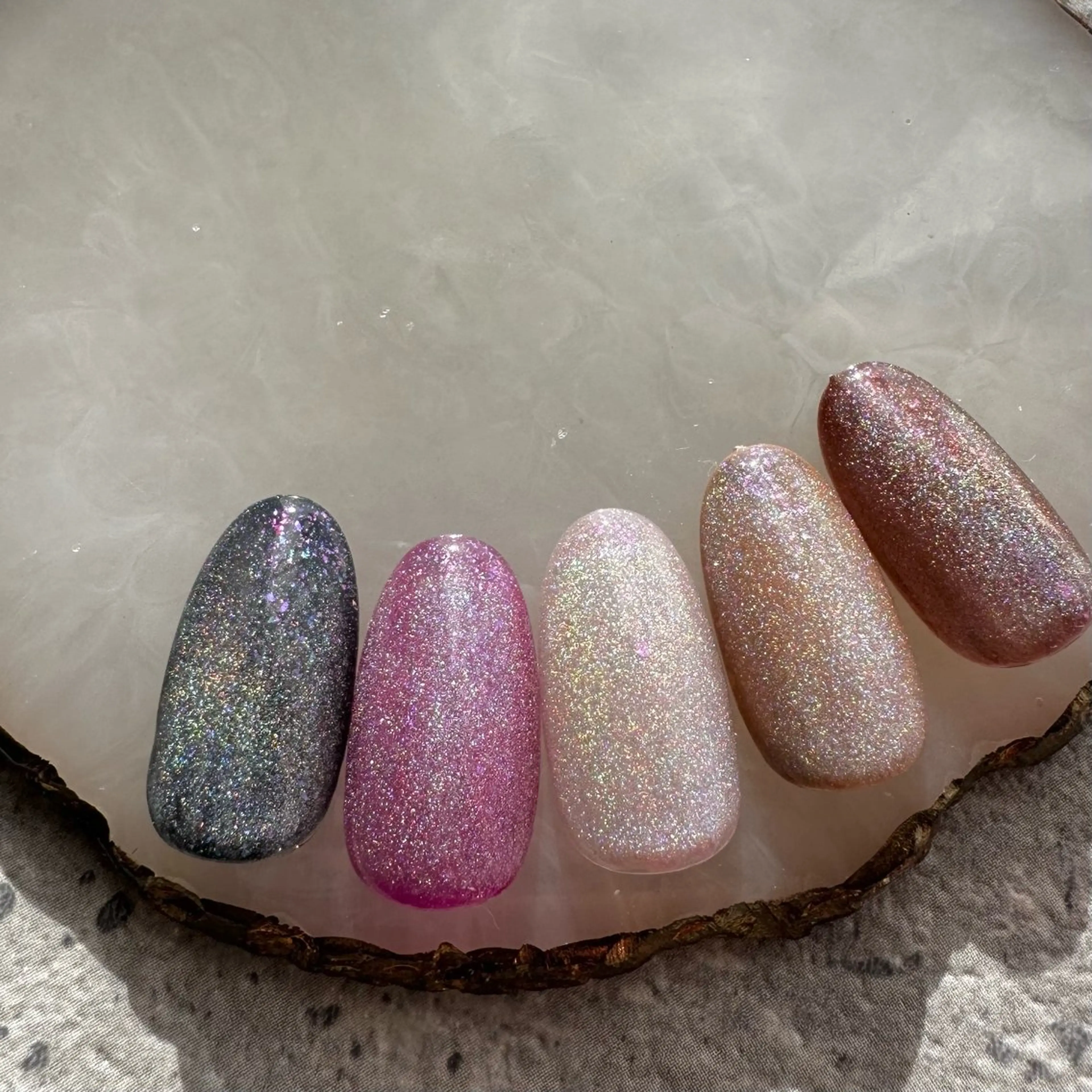 ネイル マグネットネイル Bijou💎✨ Reiのネイルデザイン