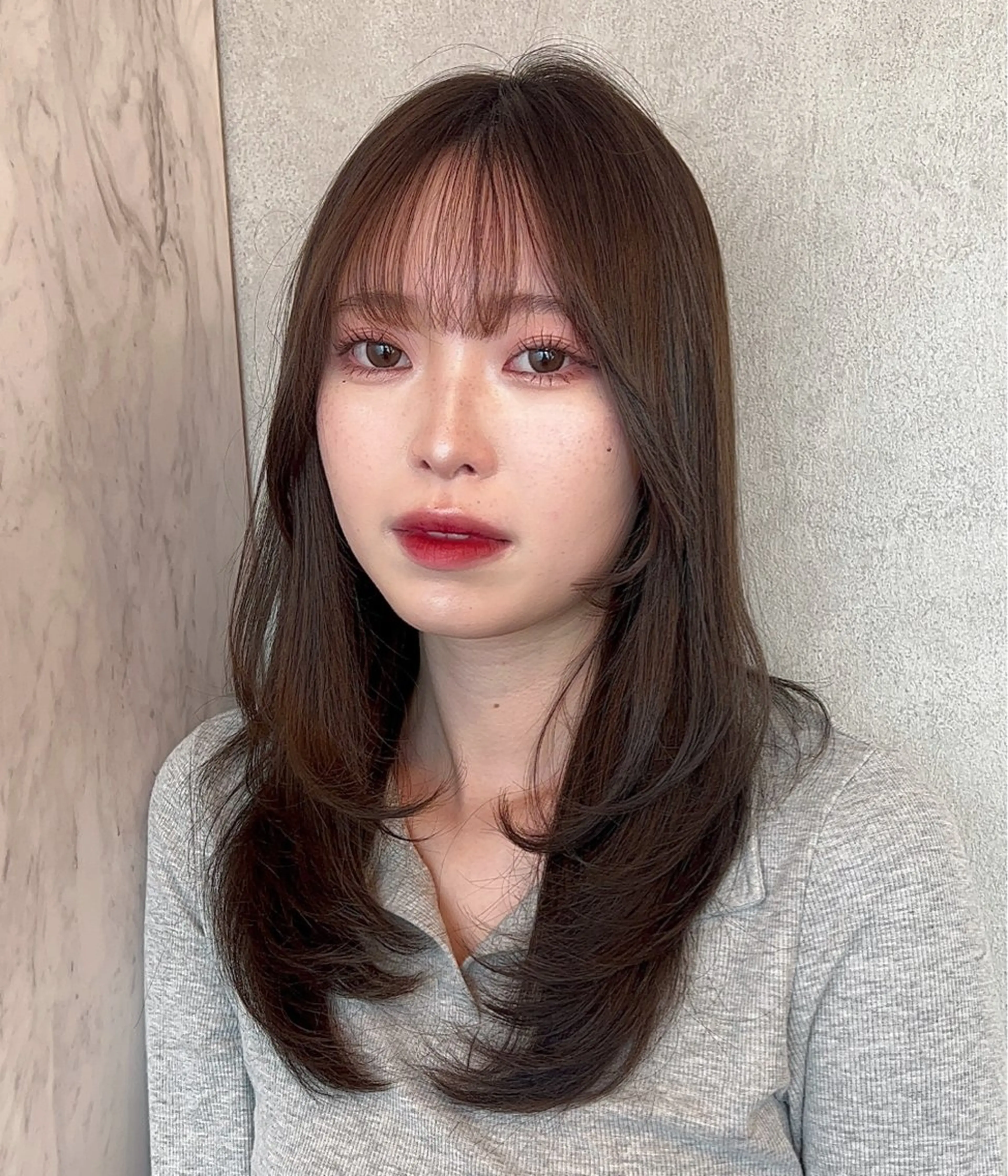 セミロング レイヤーカット カット ヘアカラー トリートメント 🎀しゅな/韓国 レイヤー/透明感♡のヘアスタイル