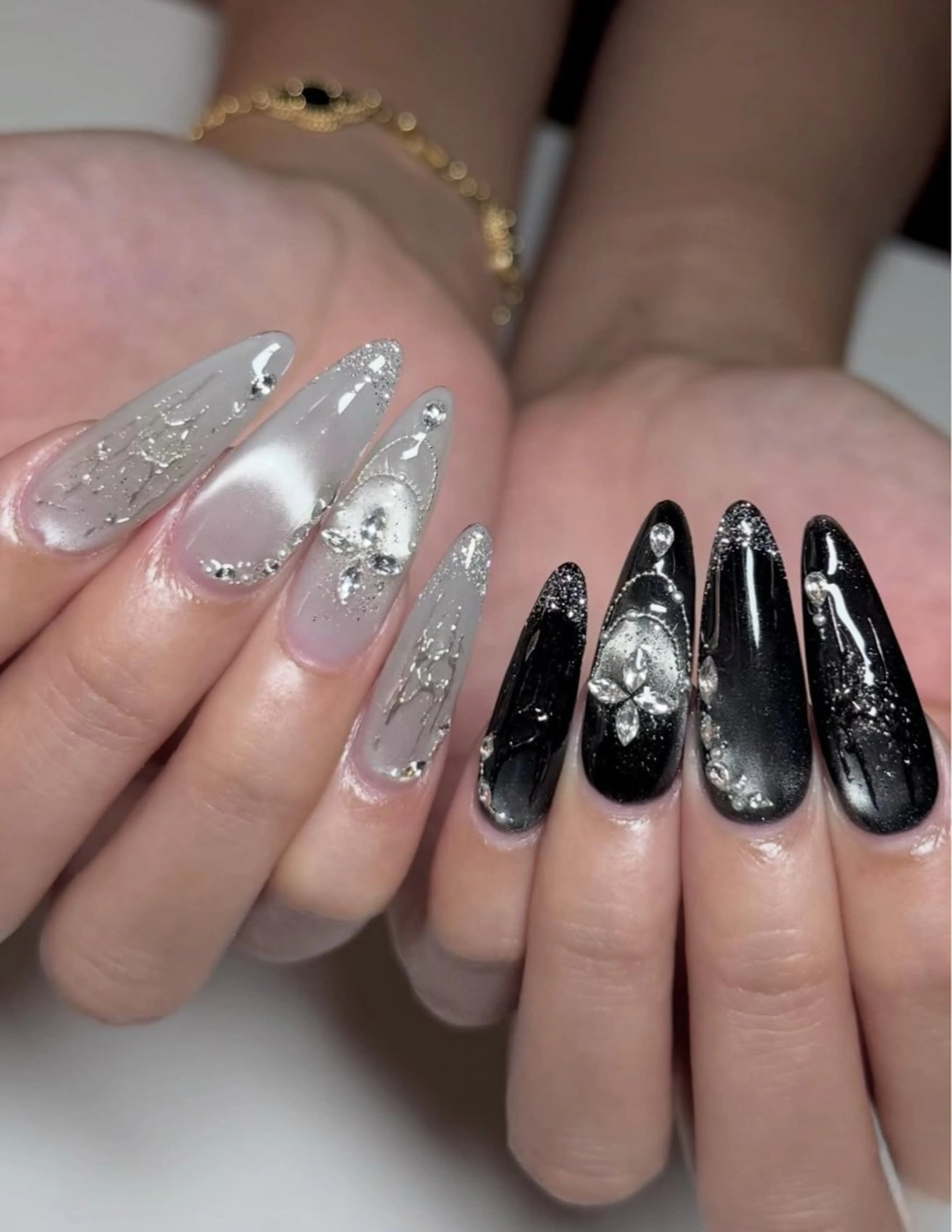 ネイル アニマル柄 オーロラネイル チークネイル フラッシュネイル ジェルネイル ハンドネイル Lyna 池袋のネイルデザイン