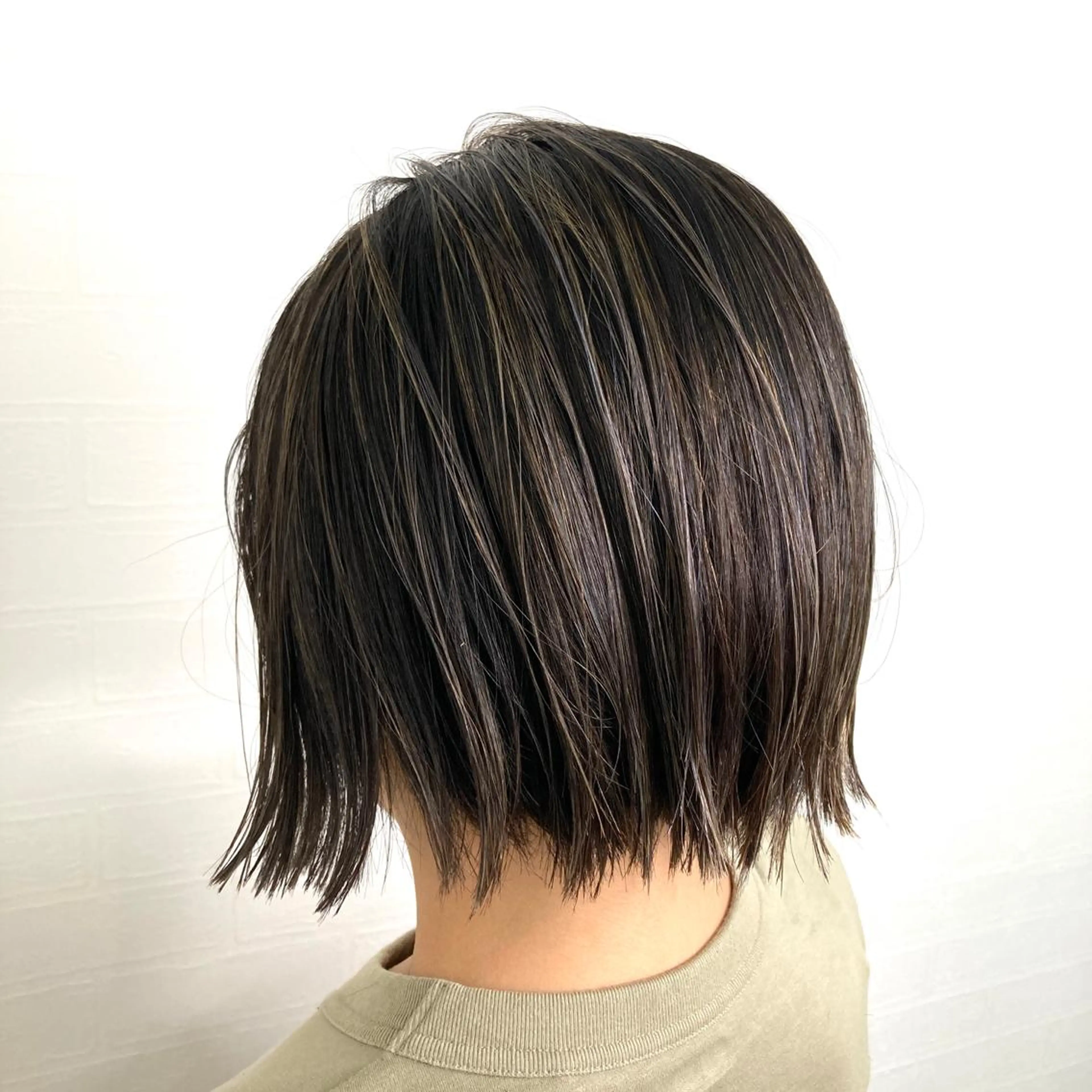 ショート カラー 切りっぱなしボブ ボブ カット ヘアカラー トリートメント ✨U-topia渡邉 大樹【公認資格有】✨のヘアスタイル