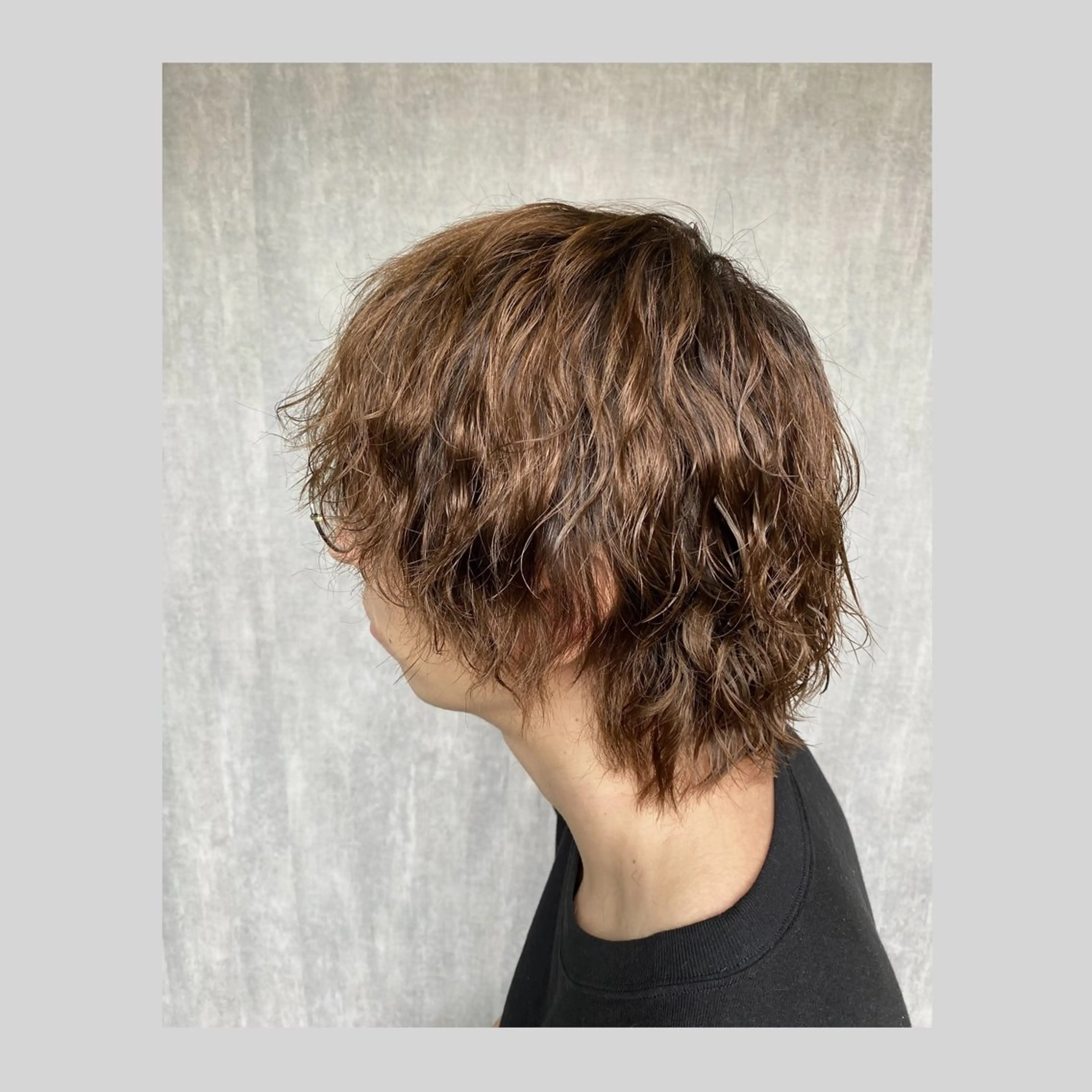 パーマ メンズ メンズブリーチ メンズパーマ 波巻きパーマ 佐藤 沙也輝のヘアスタイル