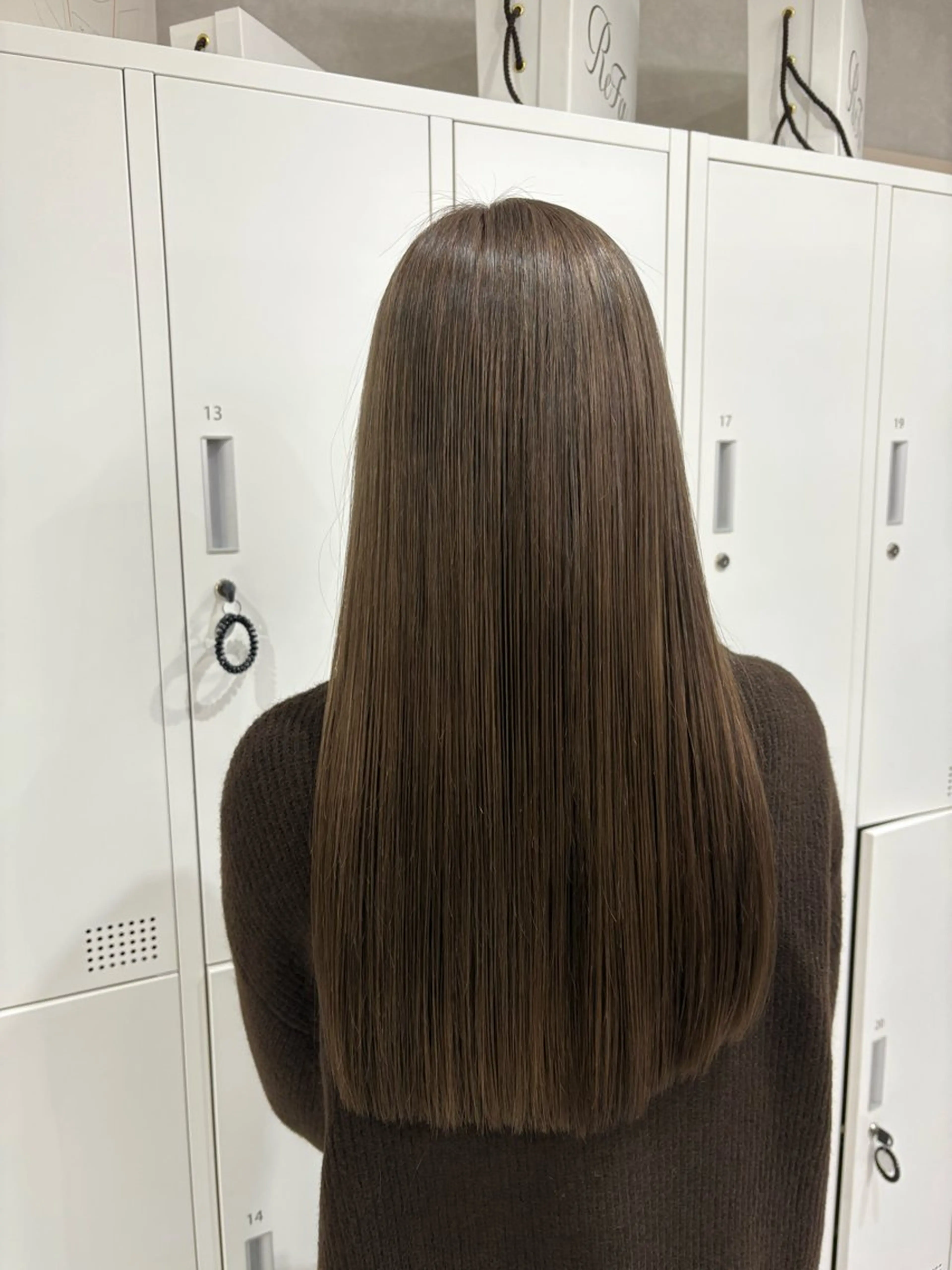 ロング カラー GRANDEUR やまだかなのヘアスタイル