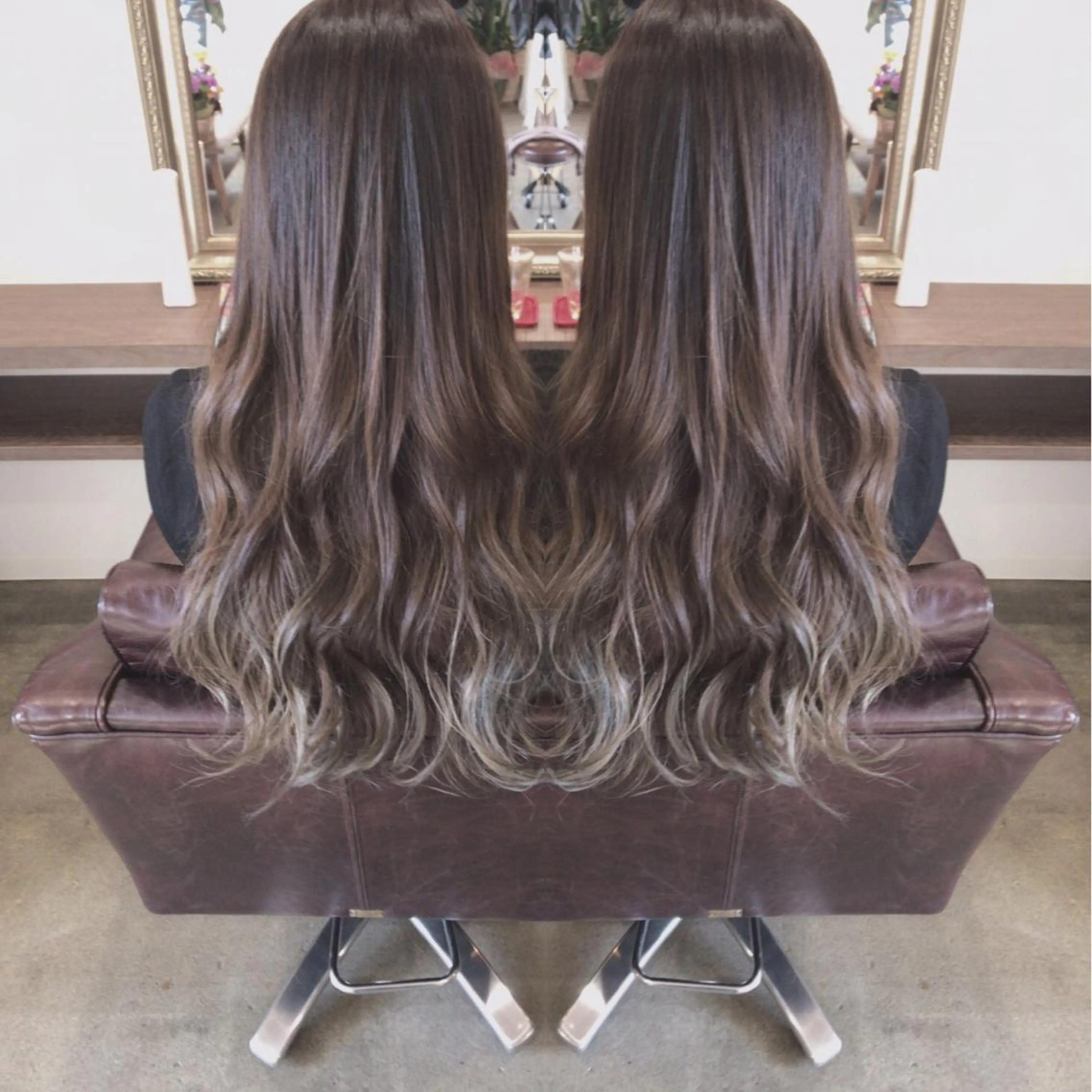 ロング カラー レイヤーカット匠 イソザキノリユキのヘアスタイル