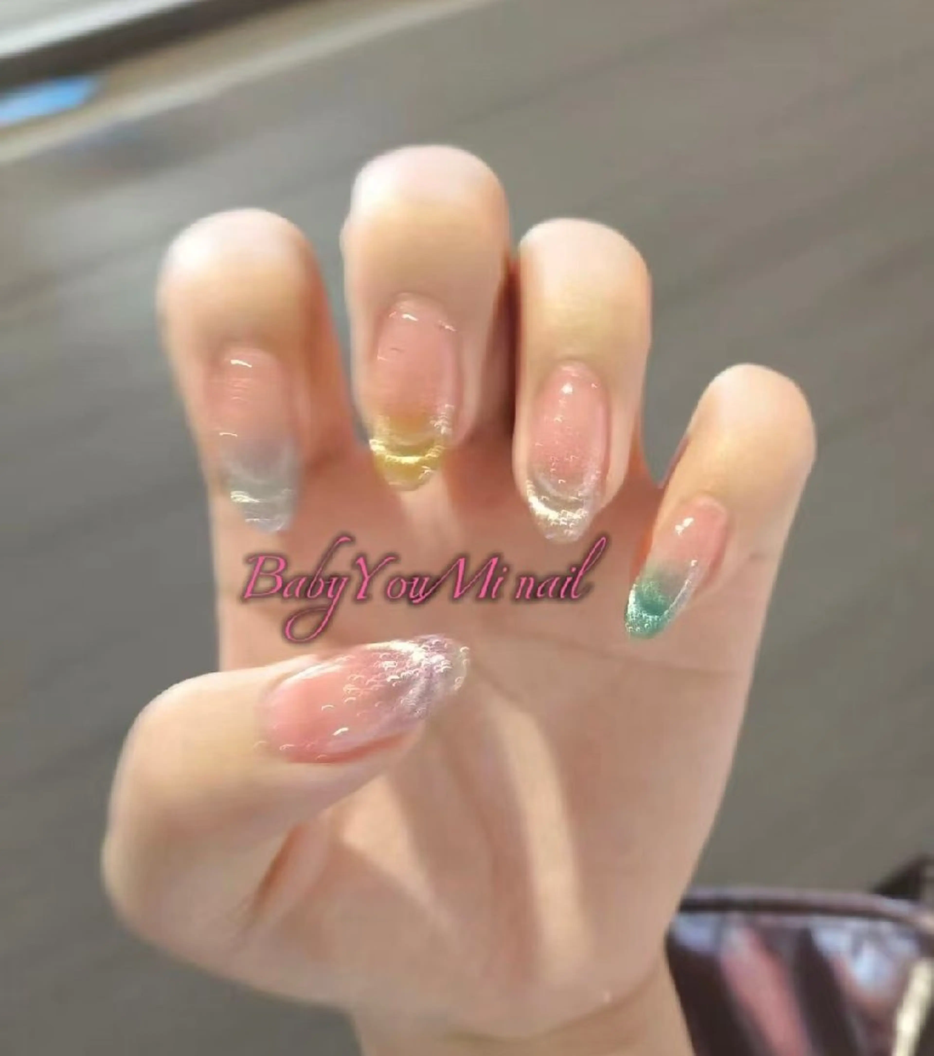 ネイル オーロラネイル フラワーネイル フットネイル フレンチネイル ジェルネイル ハンドネイル Oomiya 服部のネイルデザイン