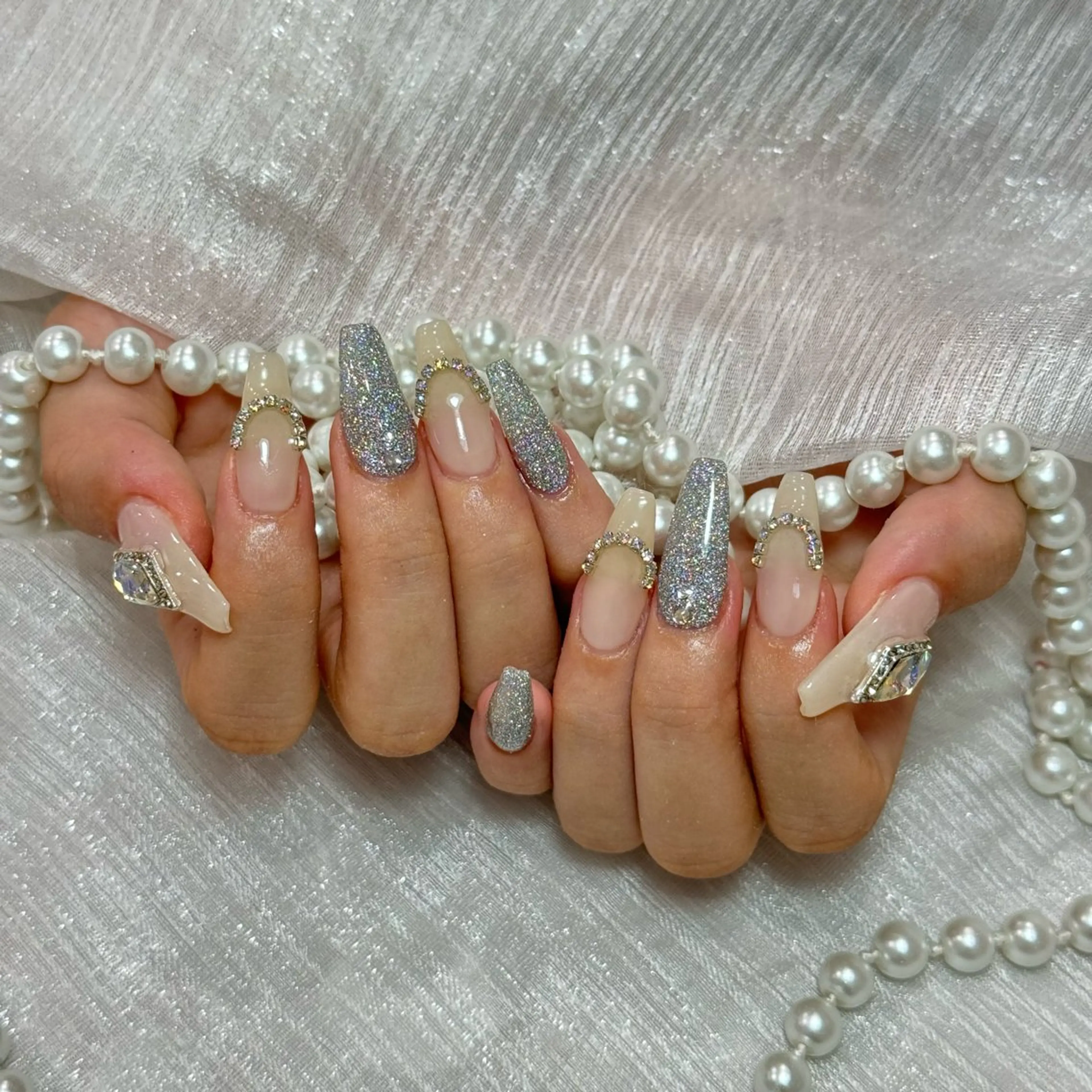 ネイル WISTERIA kozueのネイルデザイン