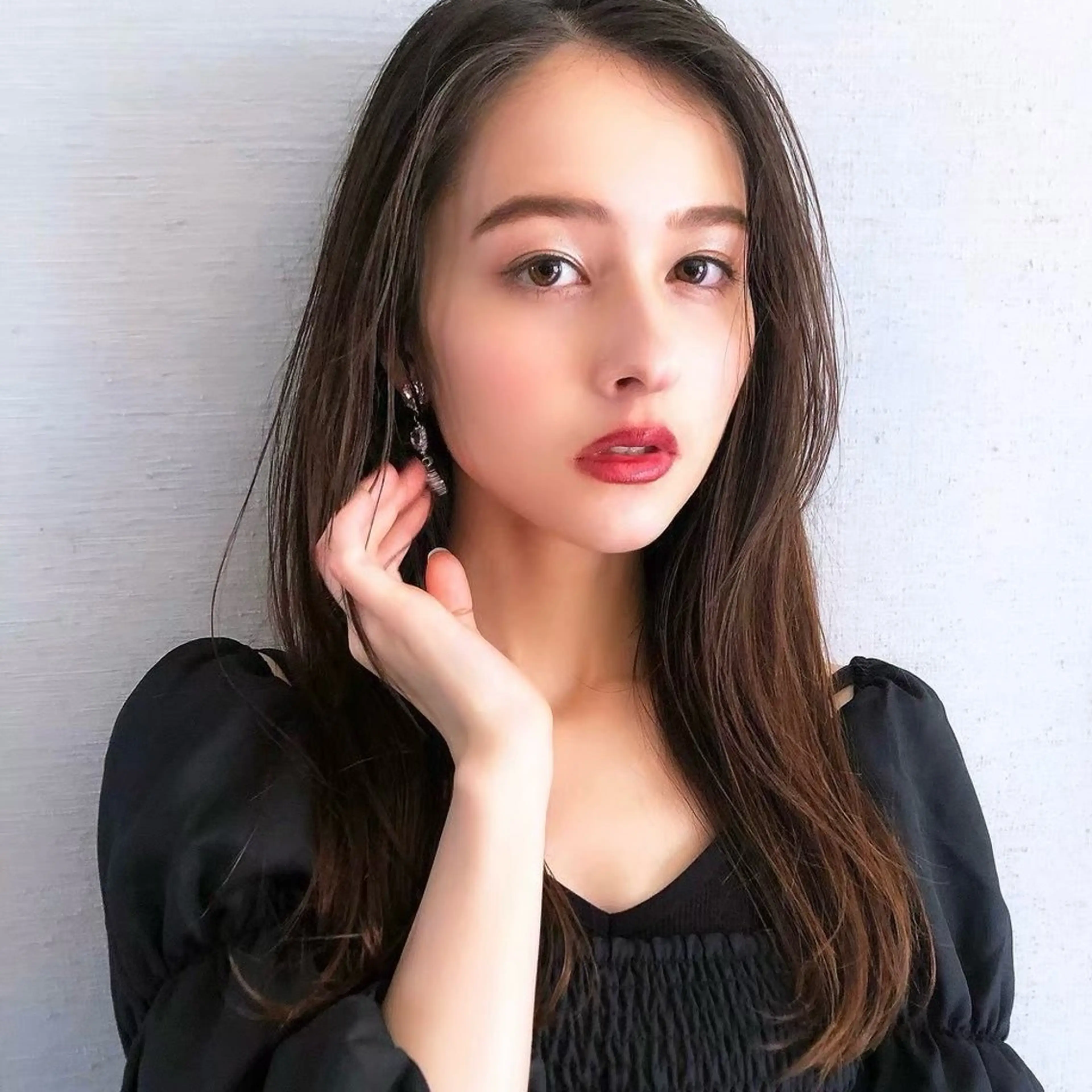 ロング ボブ／レイヤー／髪質 改善/縮毛矯正／銀座のヘアスタイル