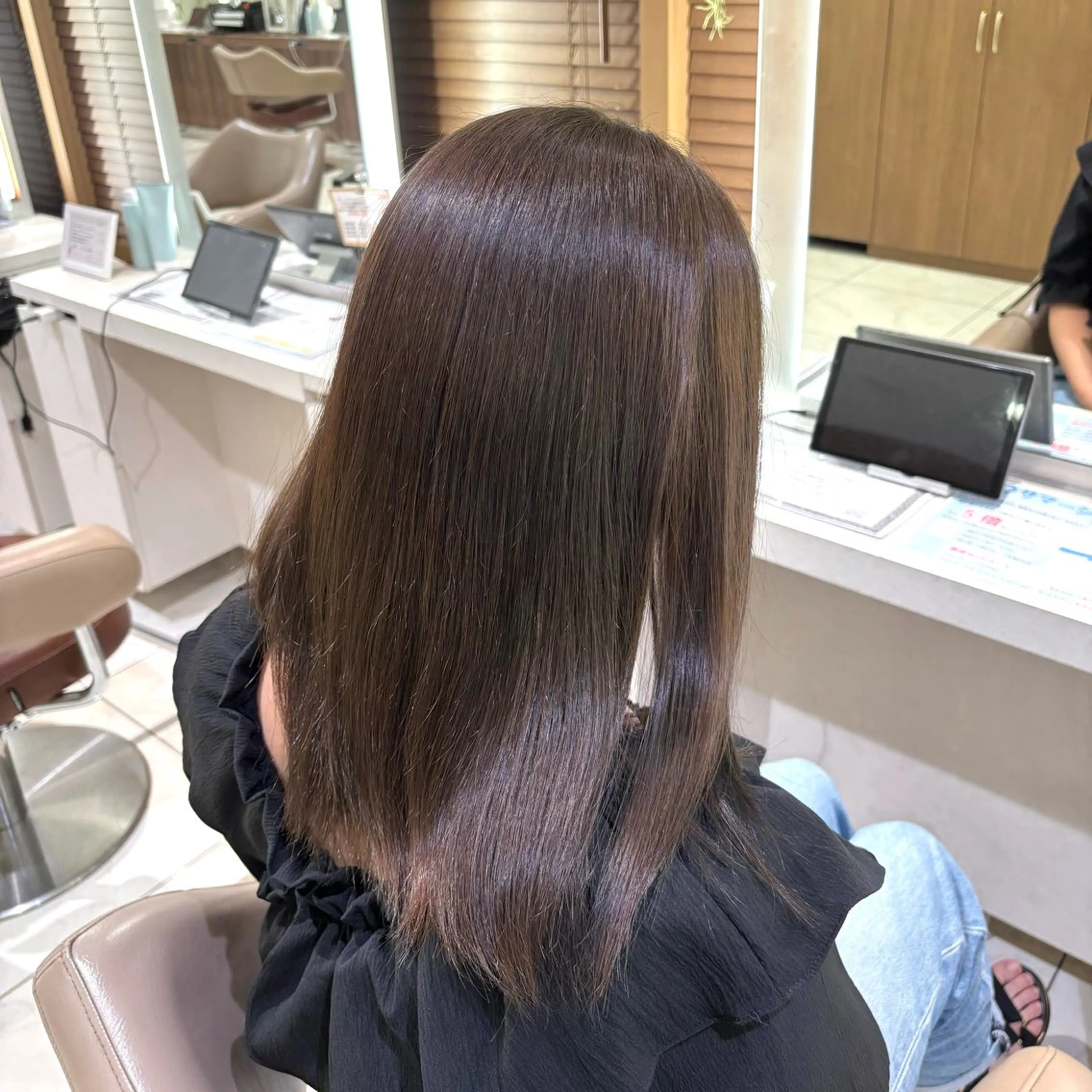 セミロング ヘアカラー トリートメント 高橋凜/髪質改善/ 縮毛矯正/カラーのヘアスタイル