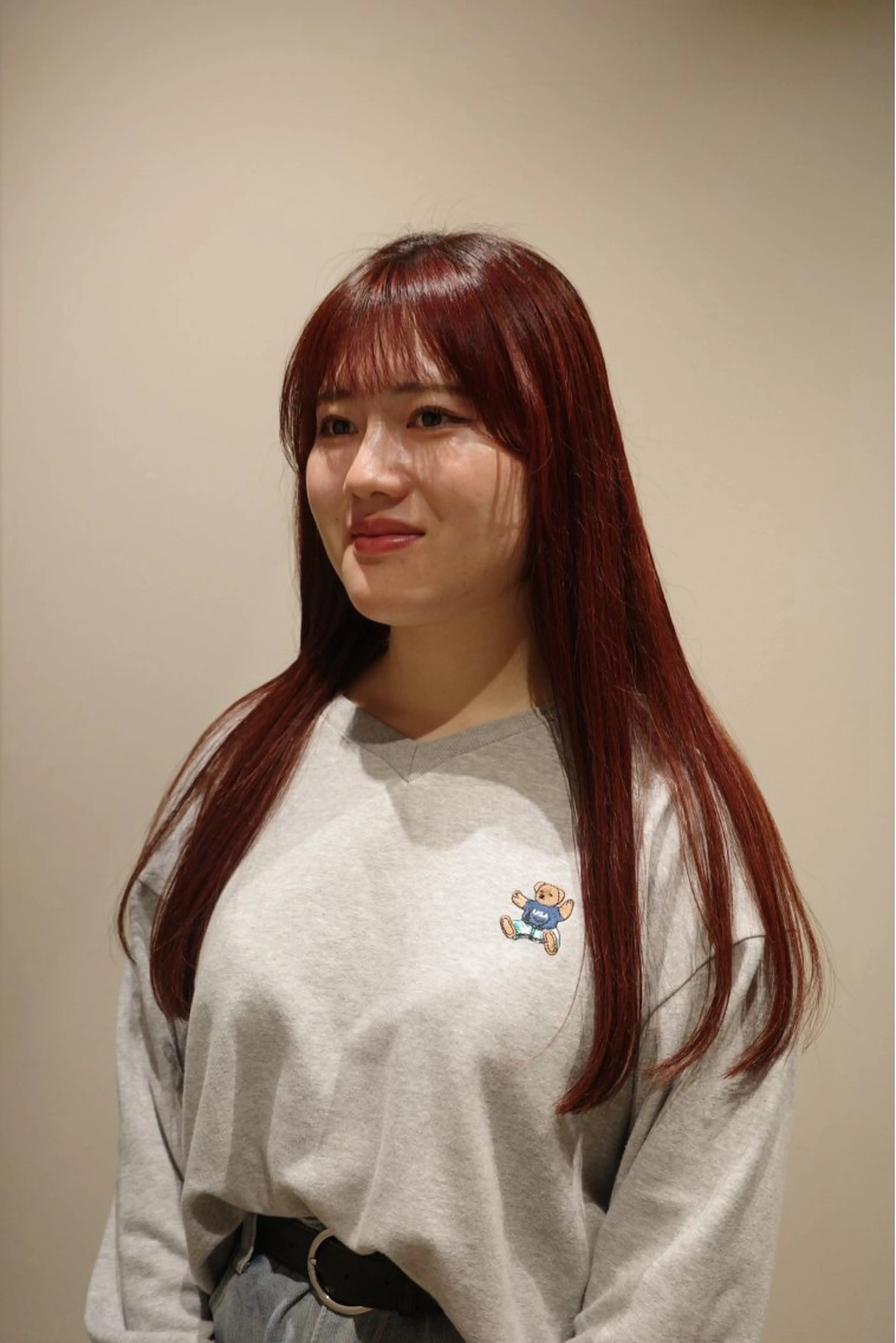 ロング カラー ブリーチ ブリーチなしカラー カット カット無料内田 海香のヘアスタイル