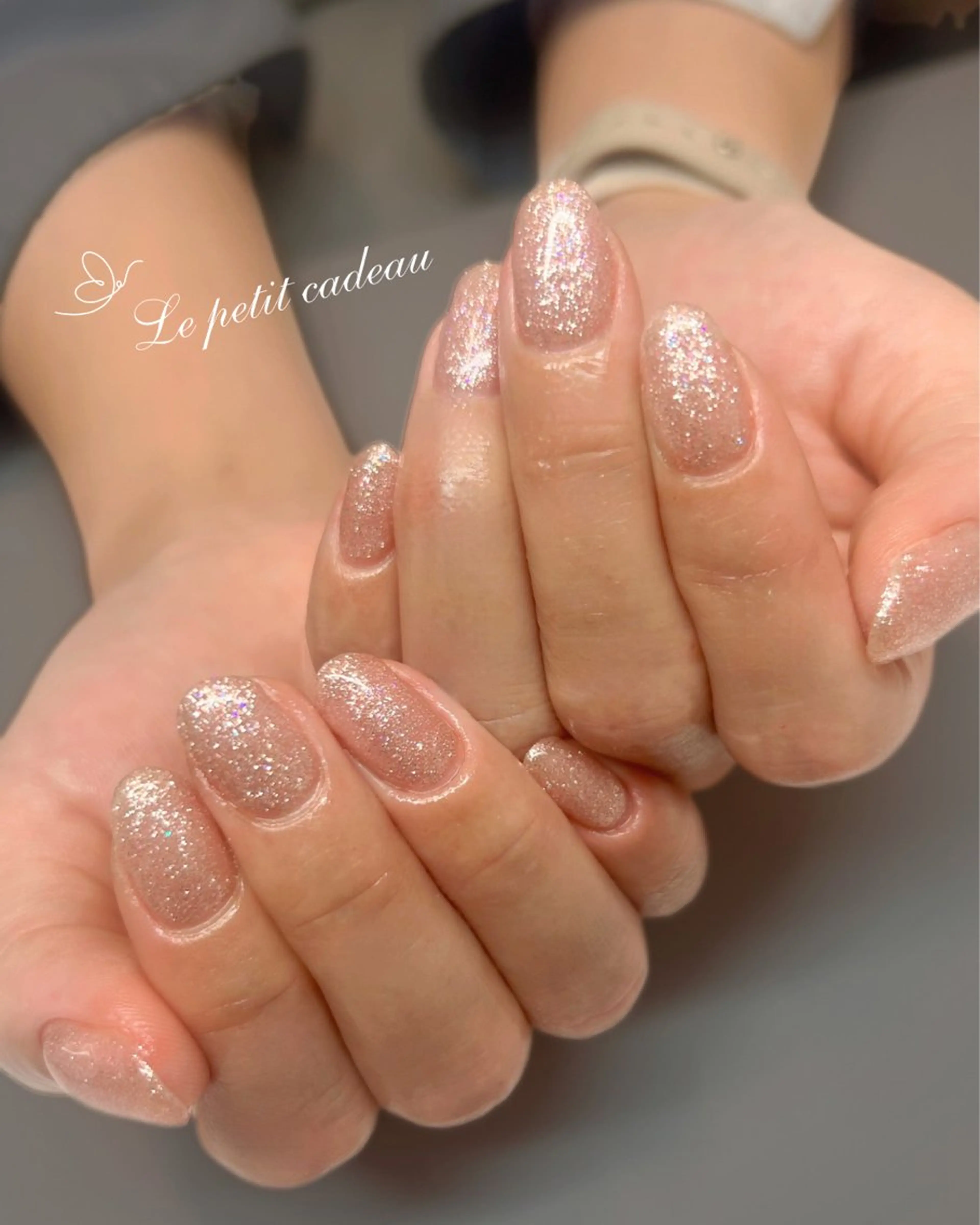 ネイル 桜ネイル ラメ(グリッター) ピンク ハンドネイル 栗山 カンナのネイルデザイン