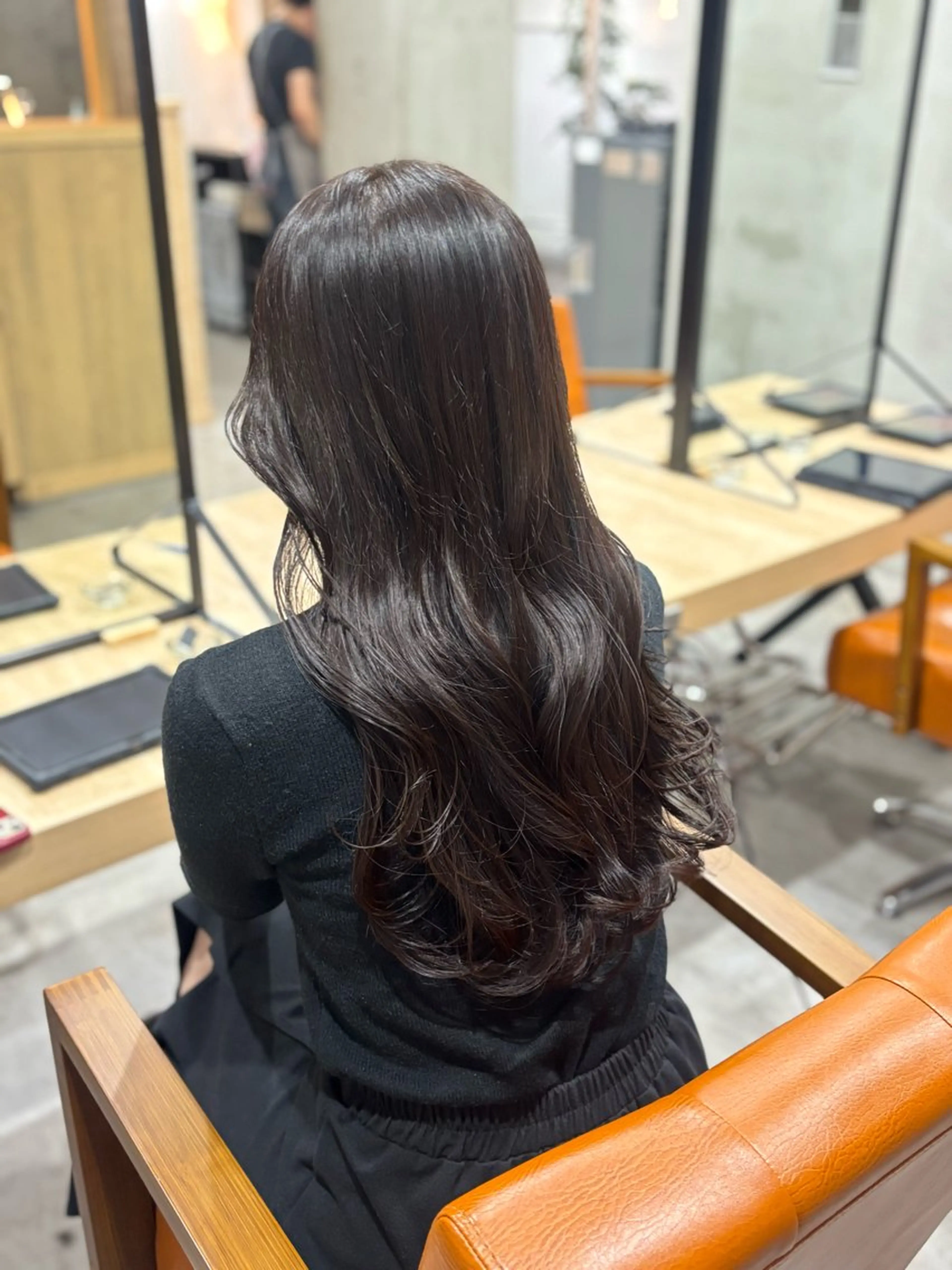 ロング カラー カット ヘアカラー 川口 夏歩のヘアスタイル