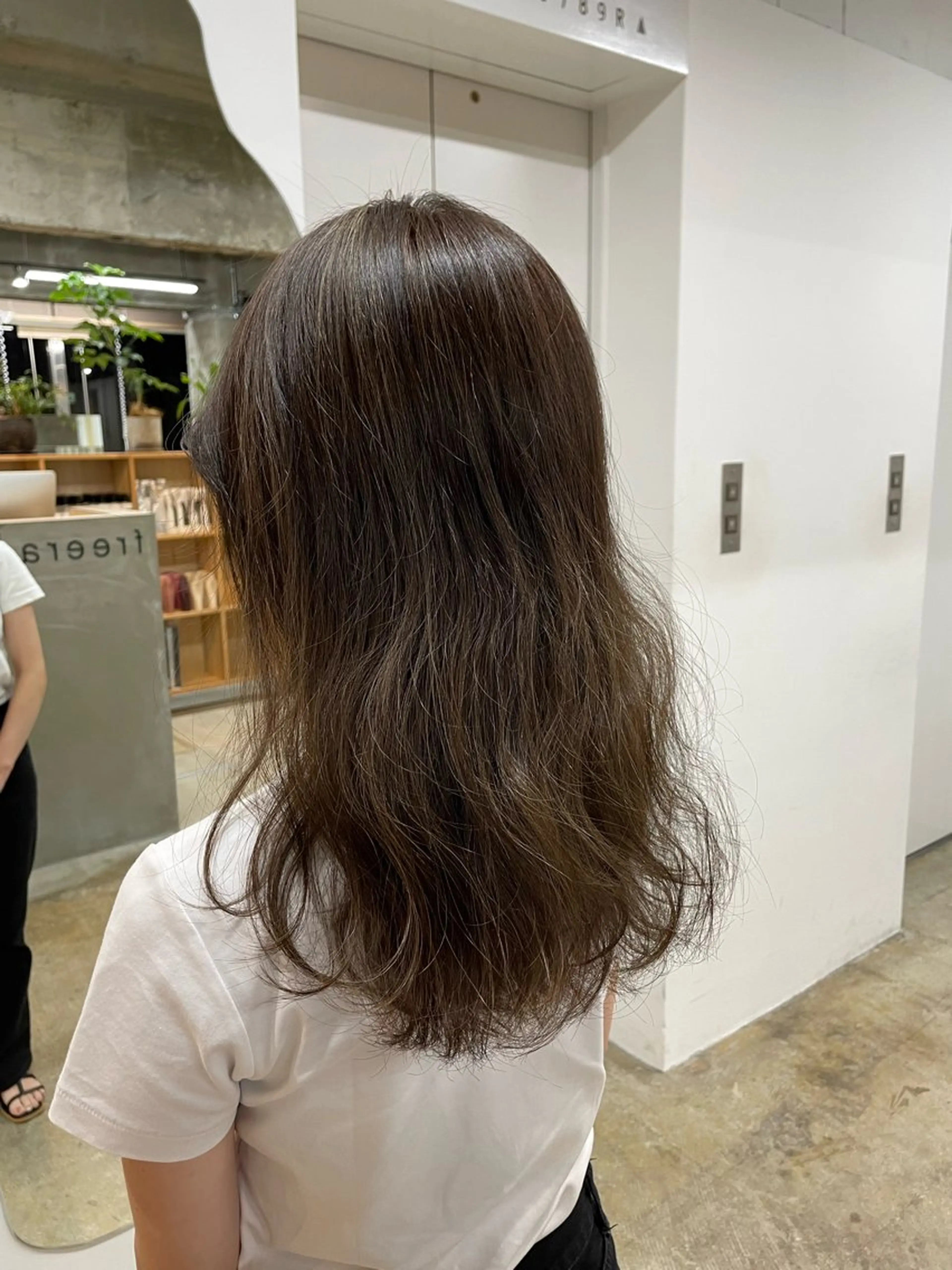 ミディアム 坂田 春樹のヘアスタイル