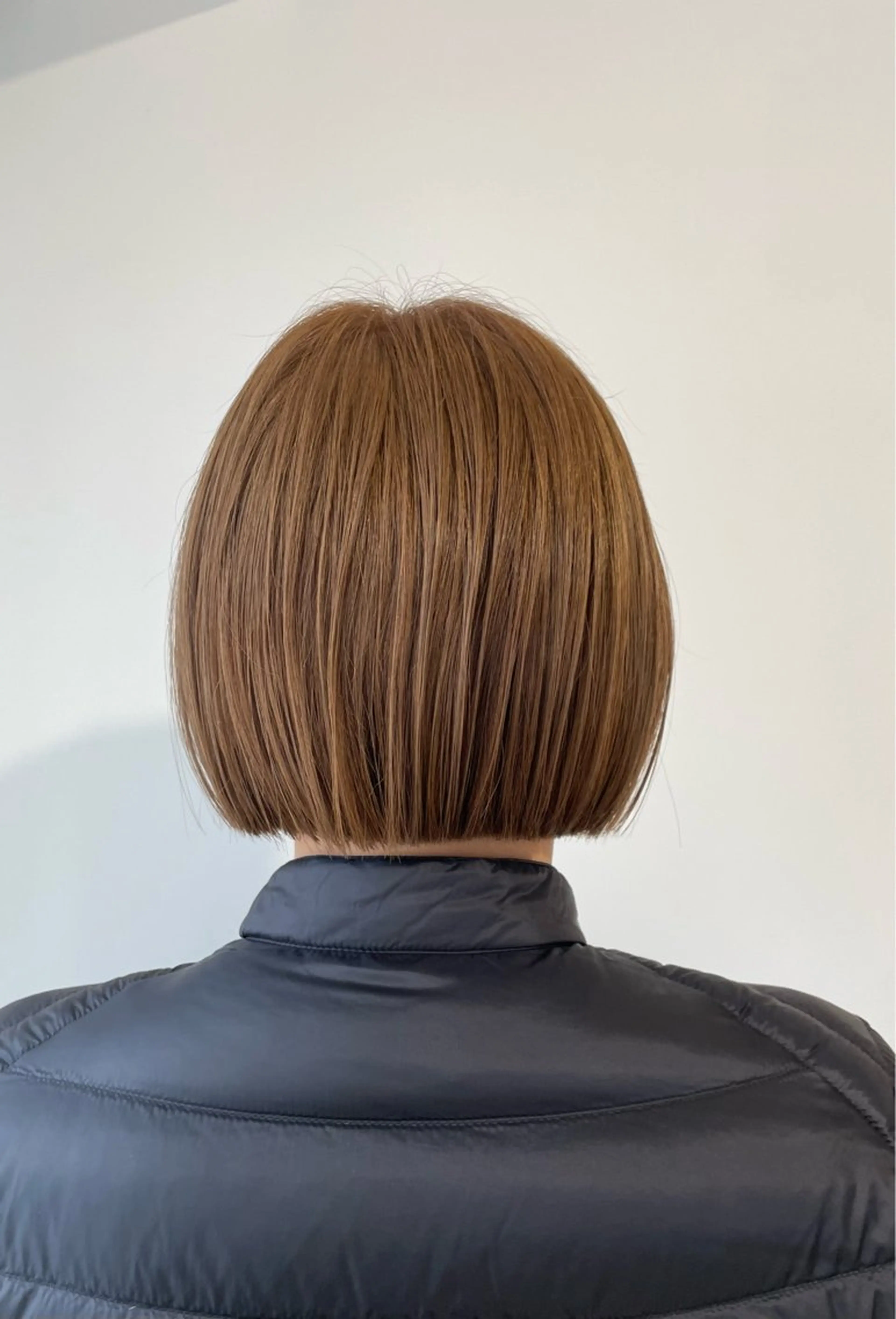 ショート 山崎 彩音のヘアスタイル