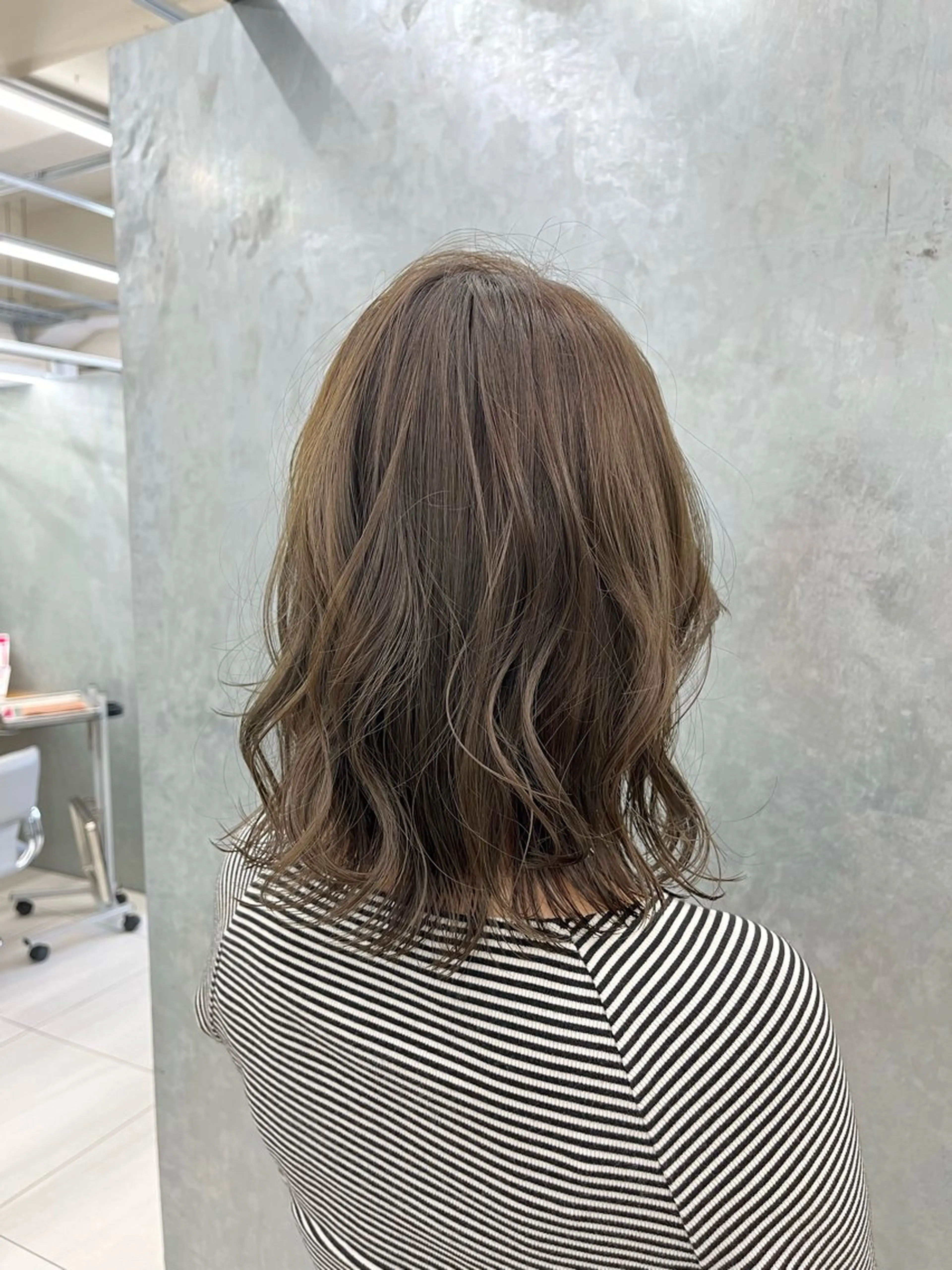 ミディアム カラー ベージュカラー オリーブベージュ カット ヘアカラー トリートメント 神作 汐里　江古田 /透明感カラー🌿のヘアスタイル
