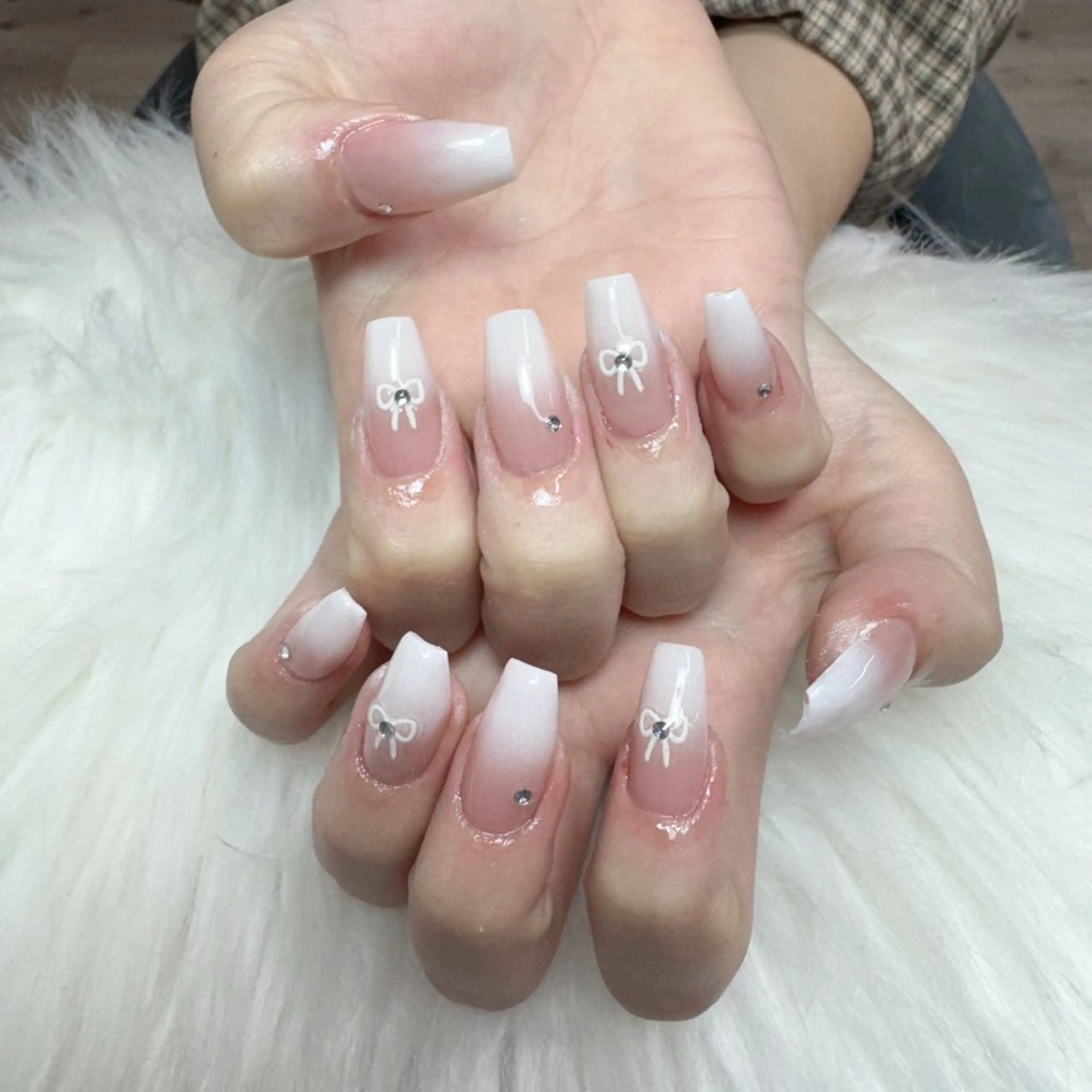 ネイル ハンドネイル 🎀nana🫧 ワンホンネイル🎀のネイルデザイン