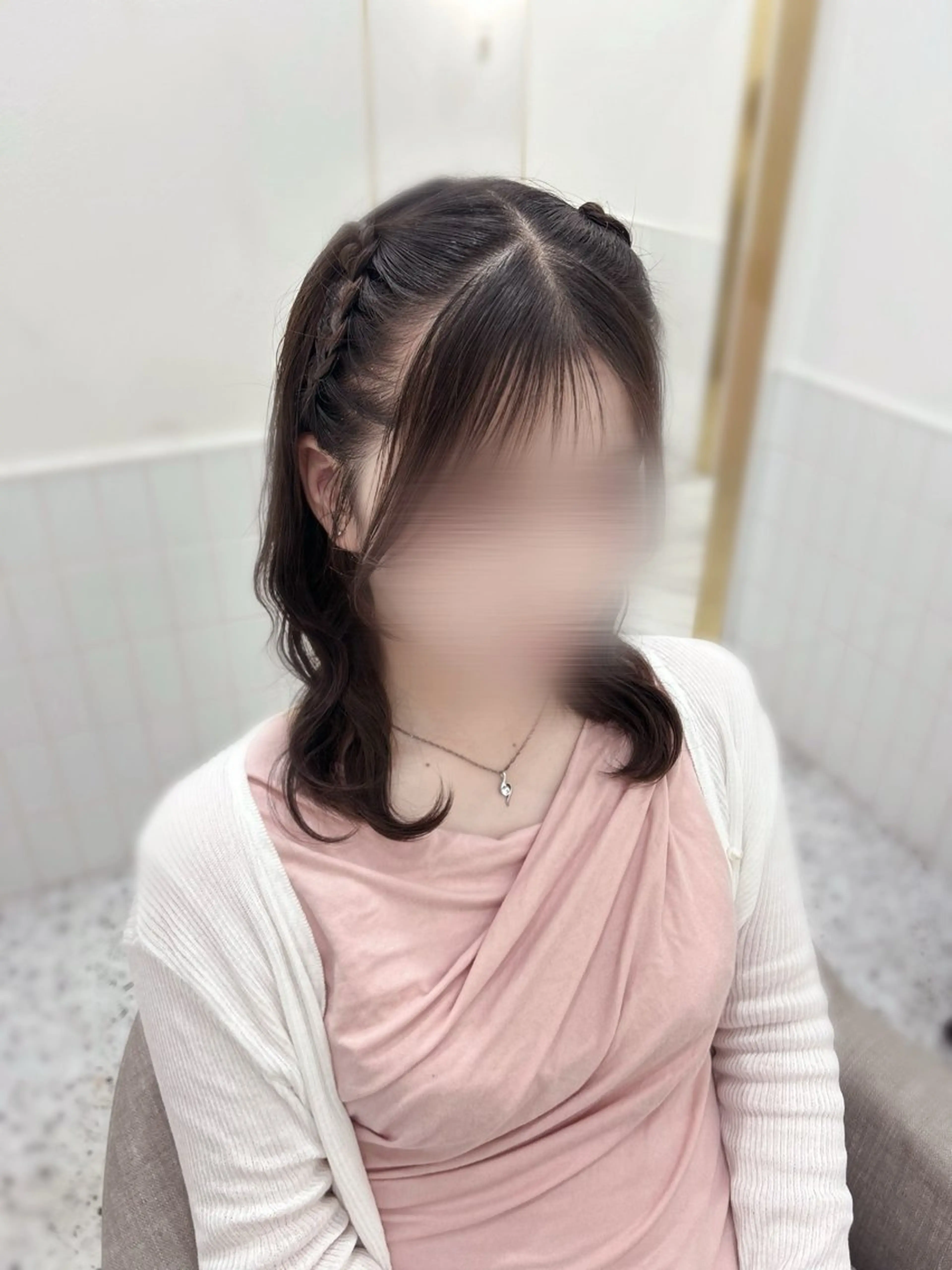 ミディアム ヘアアレンジ 徳倉 碧葉のヘアスタイル