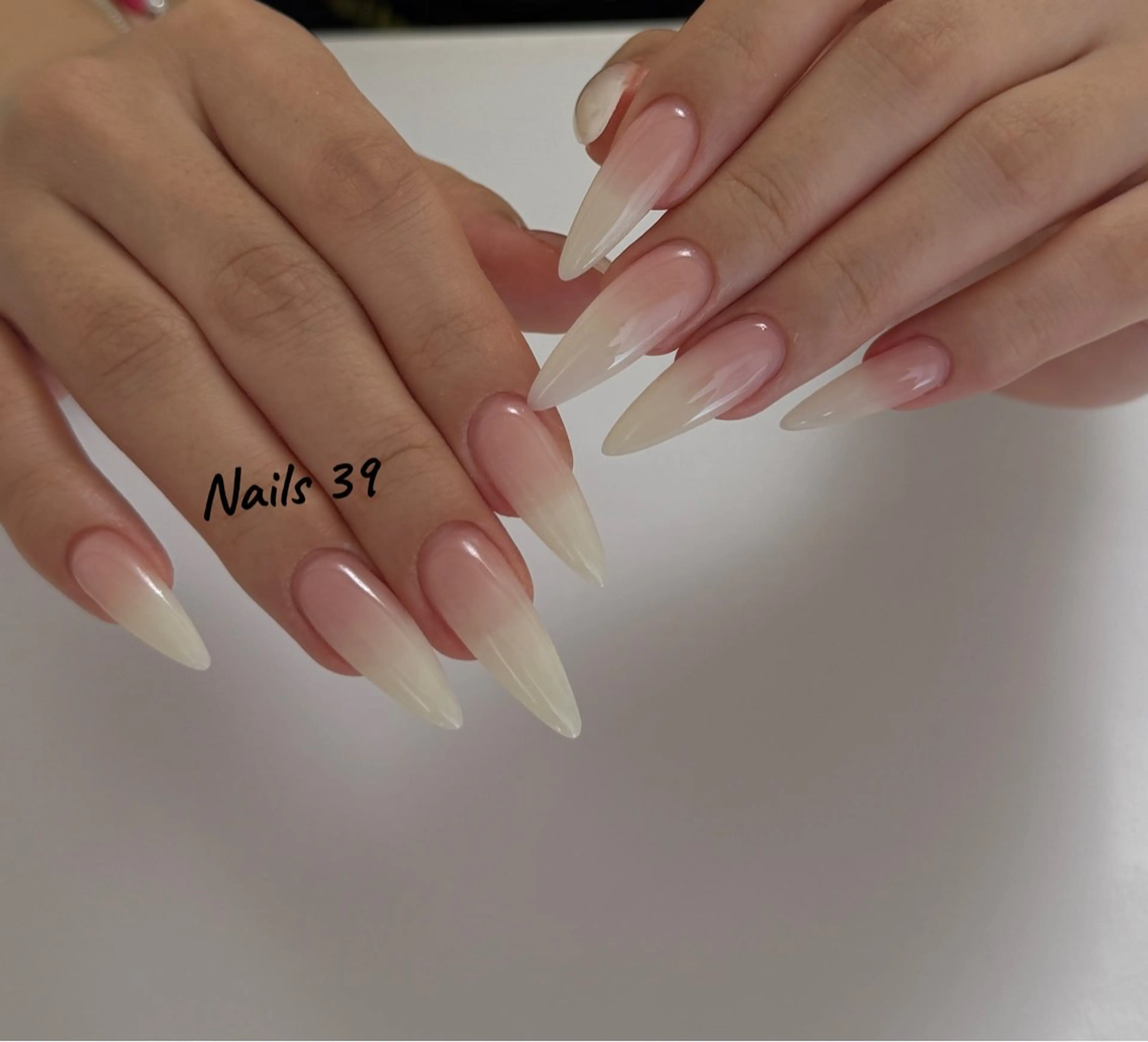 ネイル Nails 39のネイルデザイン