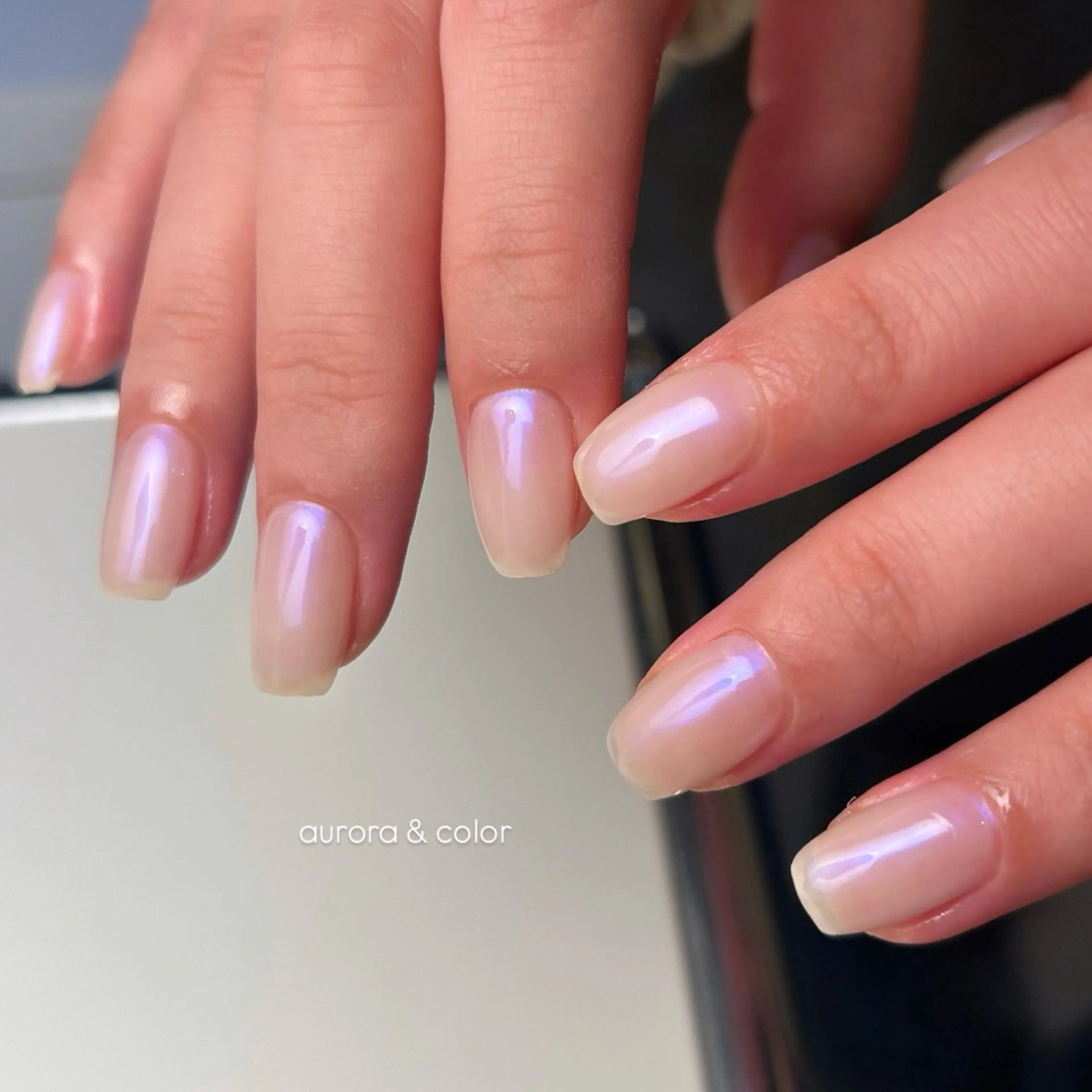 ネイル ホワイト ハンドネイル Yumi シンプルネイルのネイルデザイン