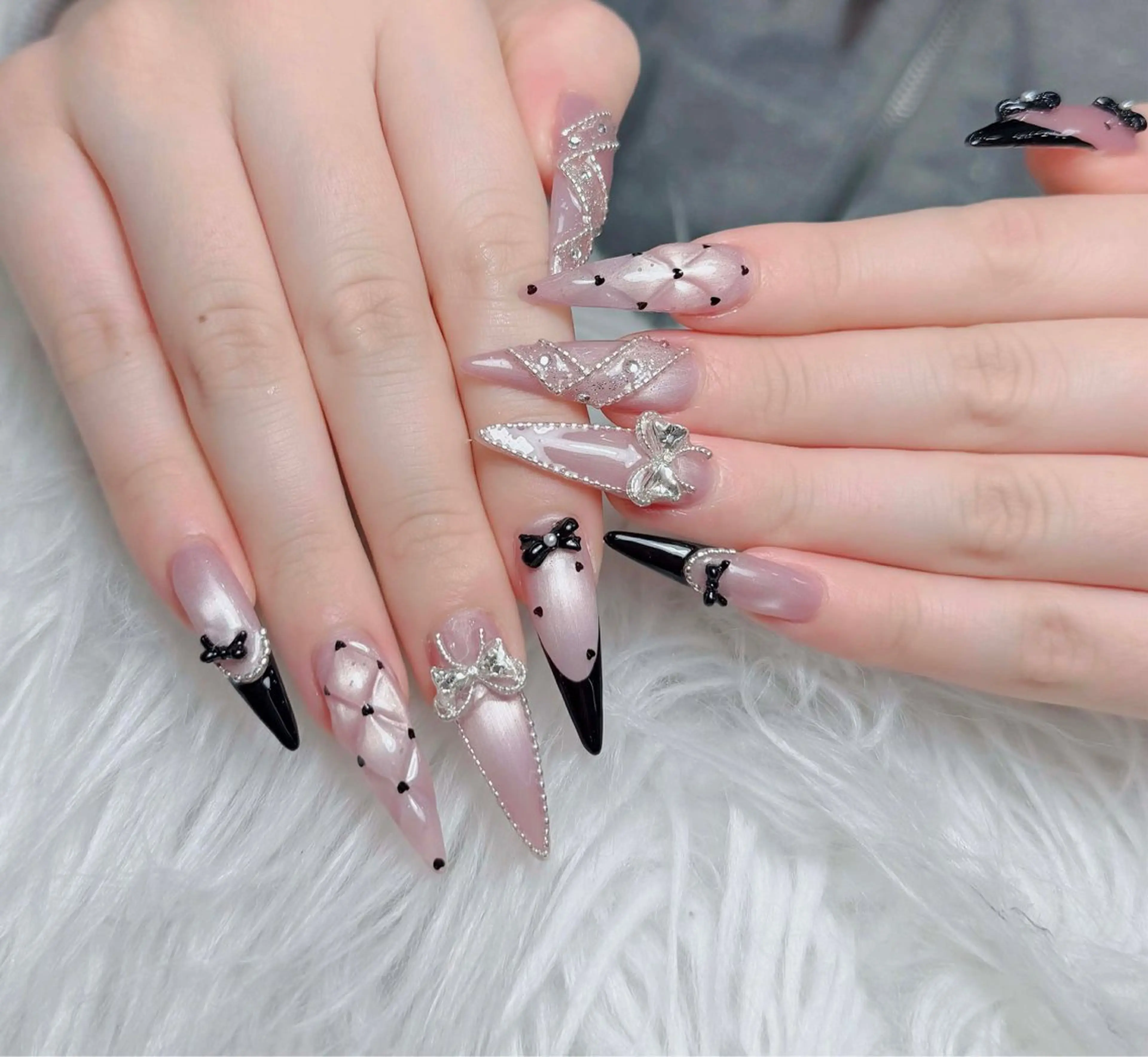 ネイル アートネイル 韓国ネイル 持ち込み ワンホンネイル ハンドネイル Lenie Nail Salonのネイルデザイン