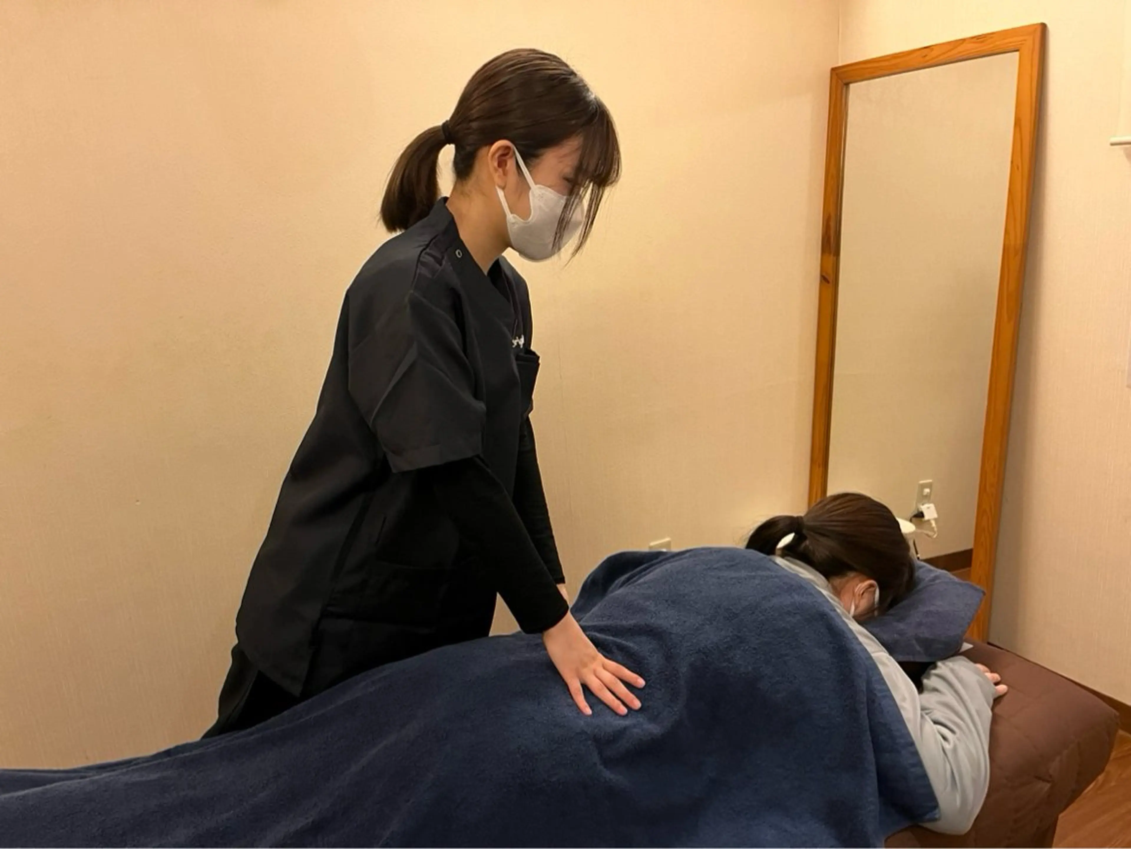 【当日限定】マッサージ+整体 70分(施術50分+ カウンセリングホームケア指導20分)の写真