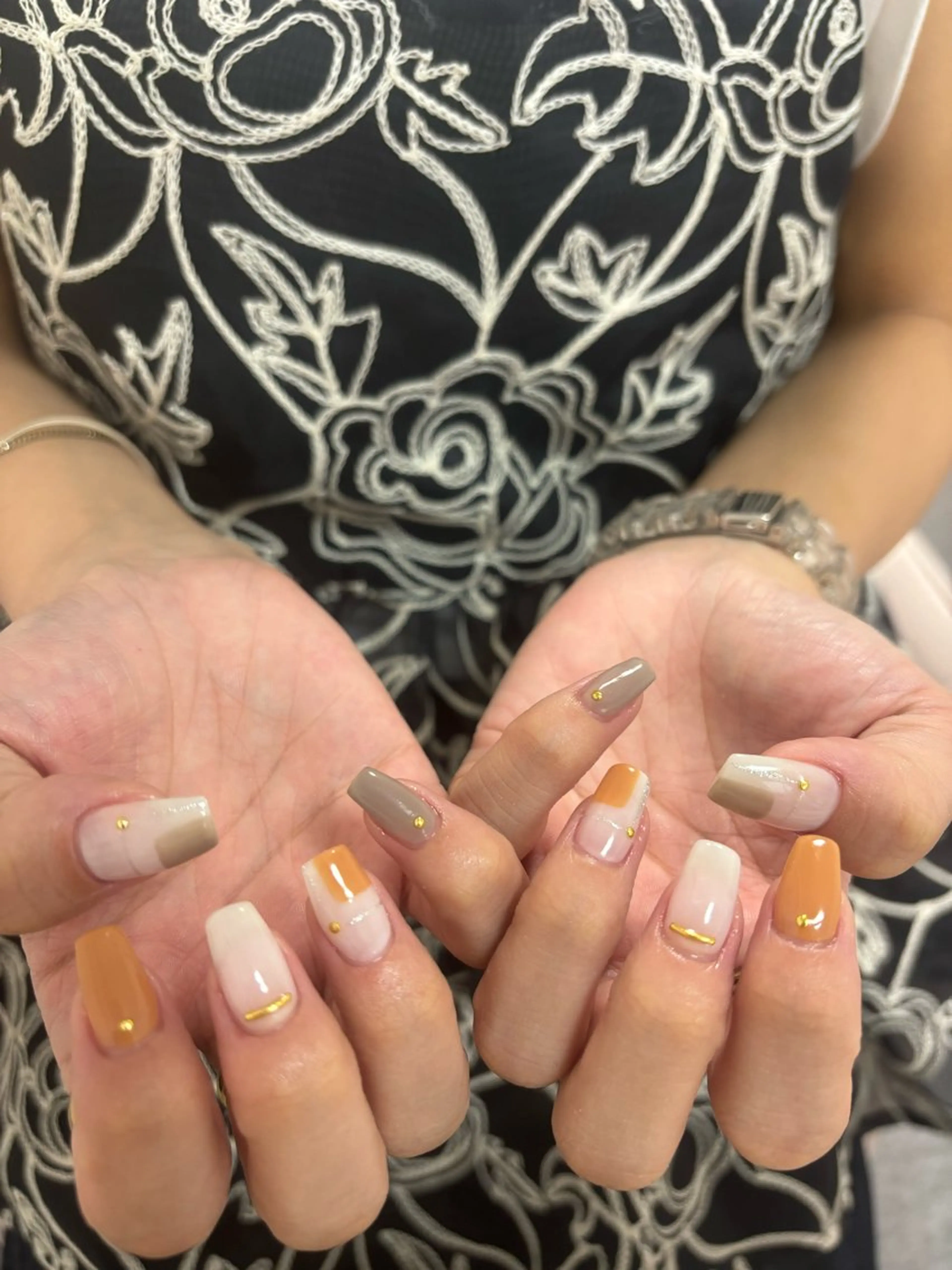 ネイル I pinknail 韓国風·持ち込み専門のネイルデザイン