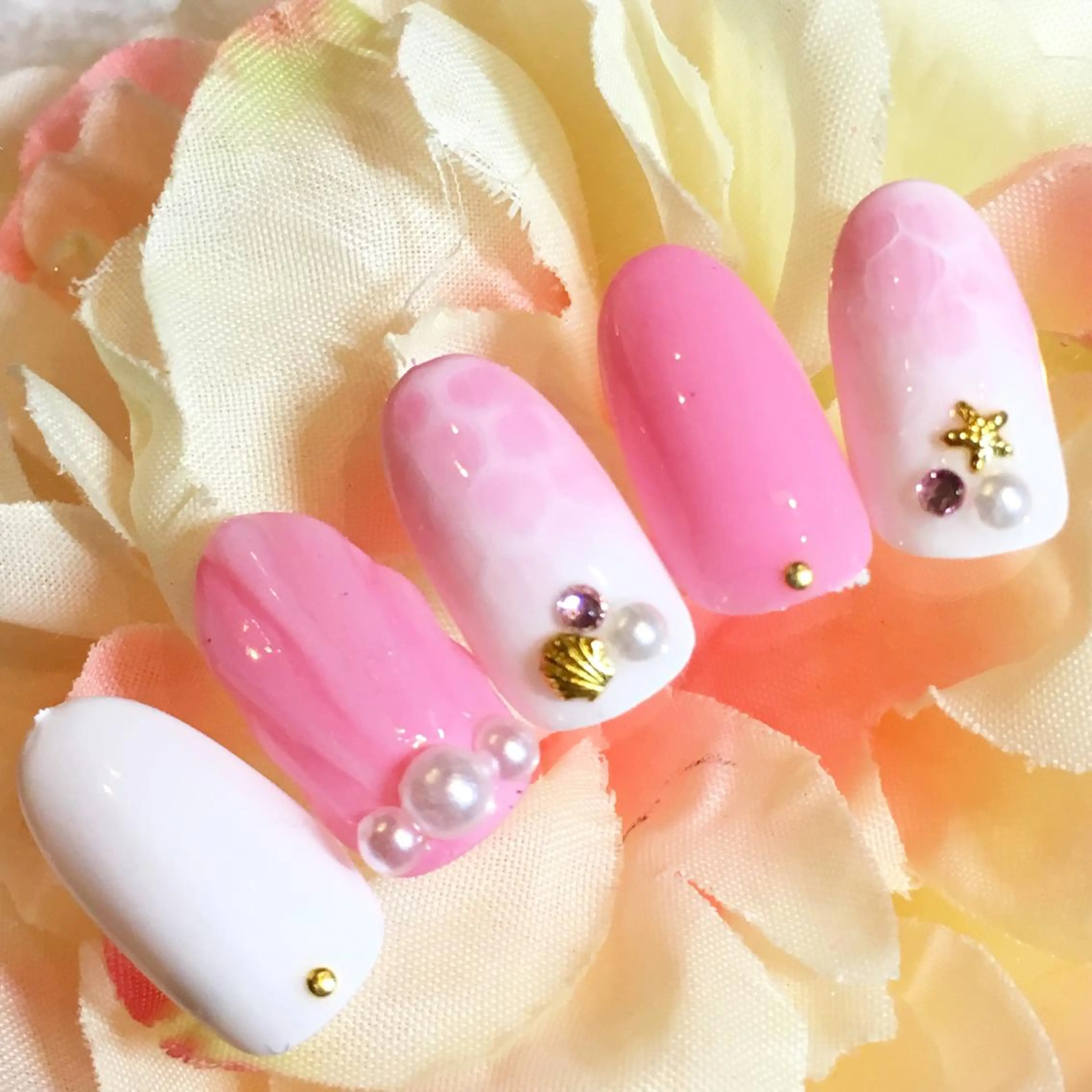 ネイル 夏ネイル clover nailのネイルデザイン