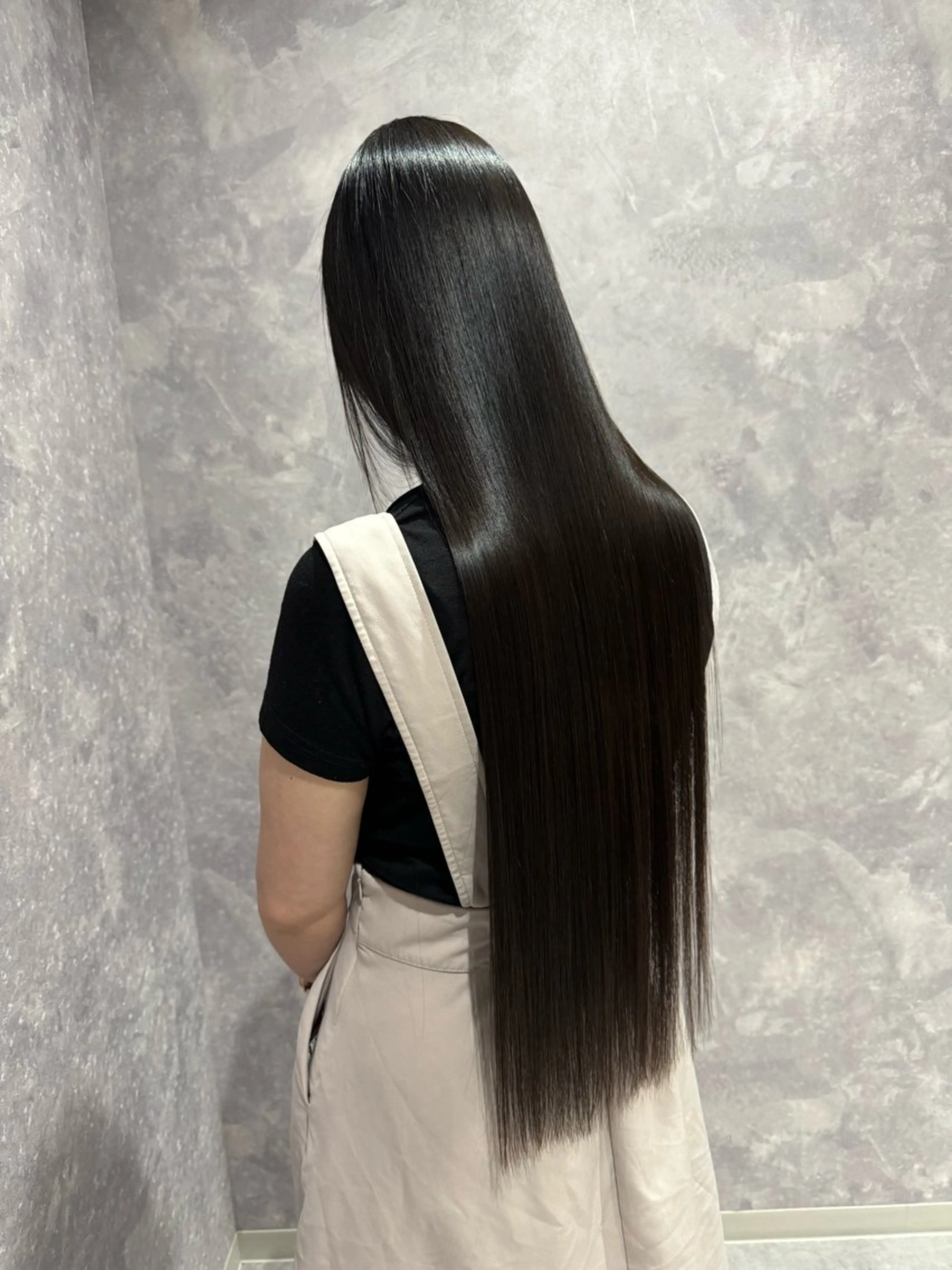 カラー＋美髪矯正+髪質改善トリートメントの写真