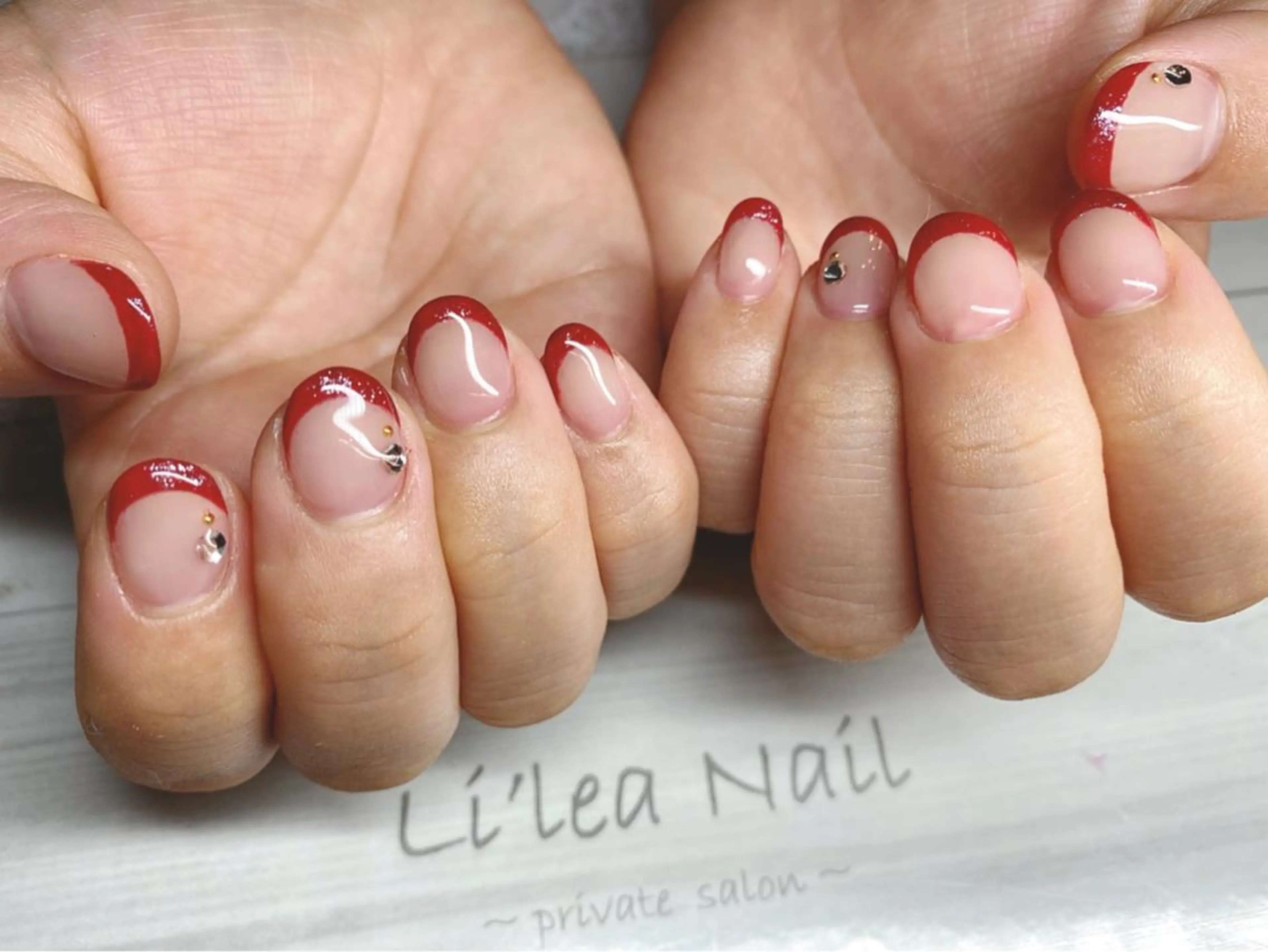 ネイル Li'leaNail AINAのネイルデザイン