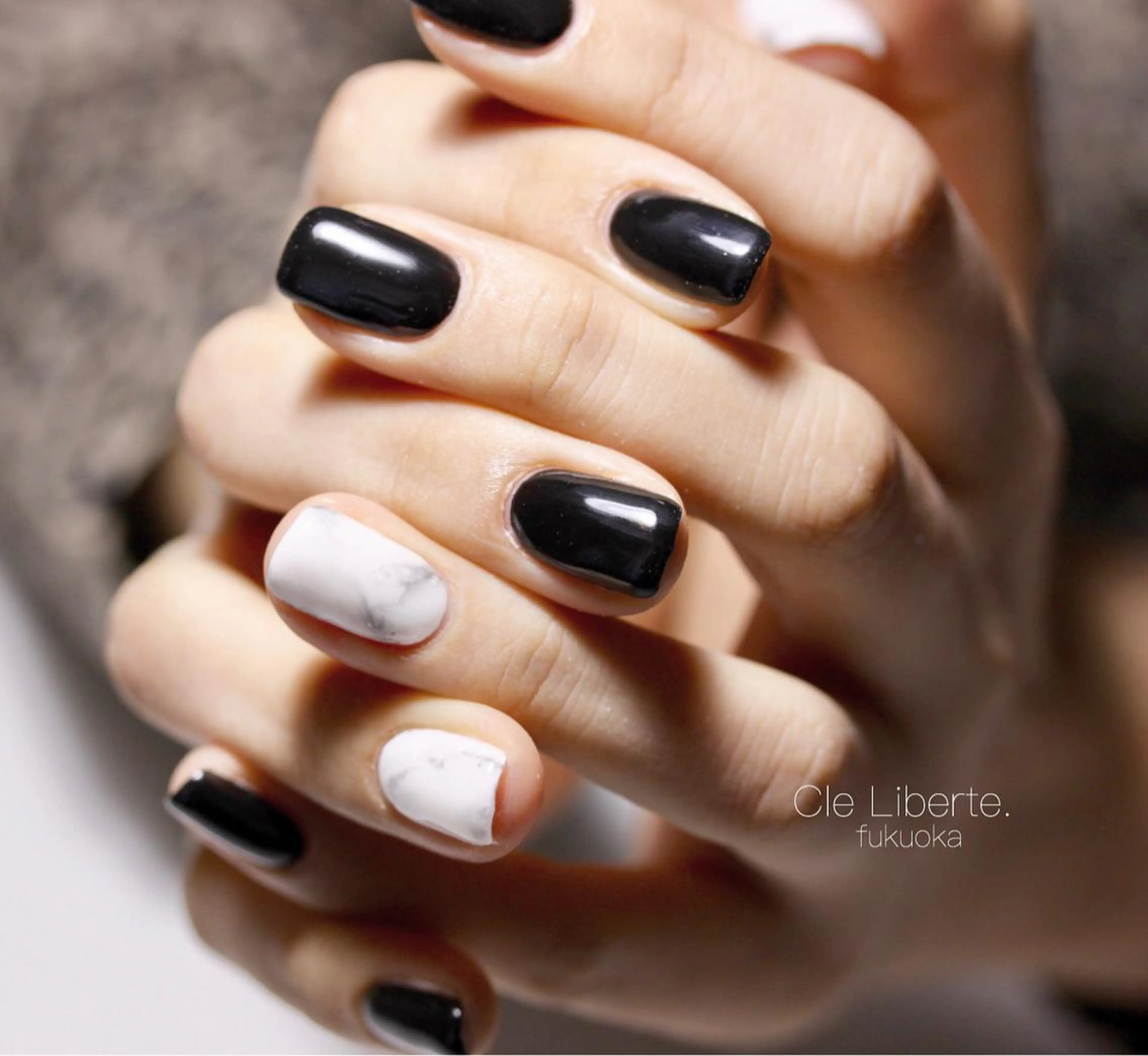 ネイル 大理石ネイル(マーブル) Elio 国泰寺のネイルデザイン
